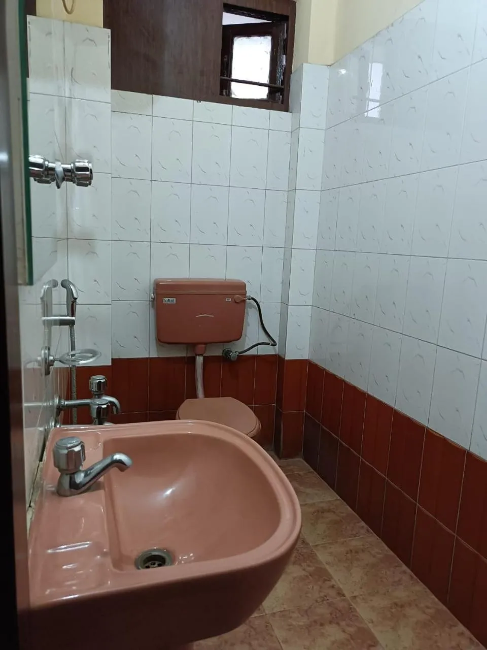 Bathroom in Hotel Orchid