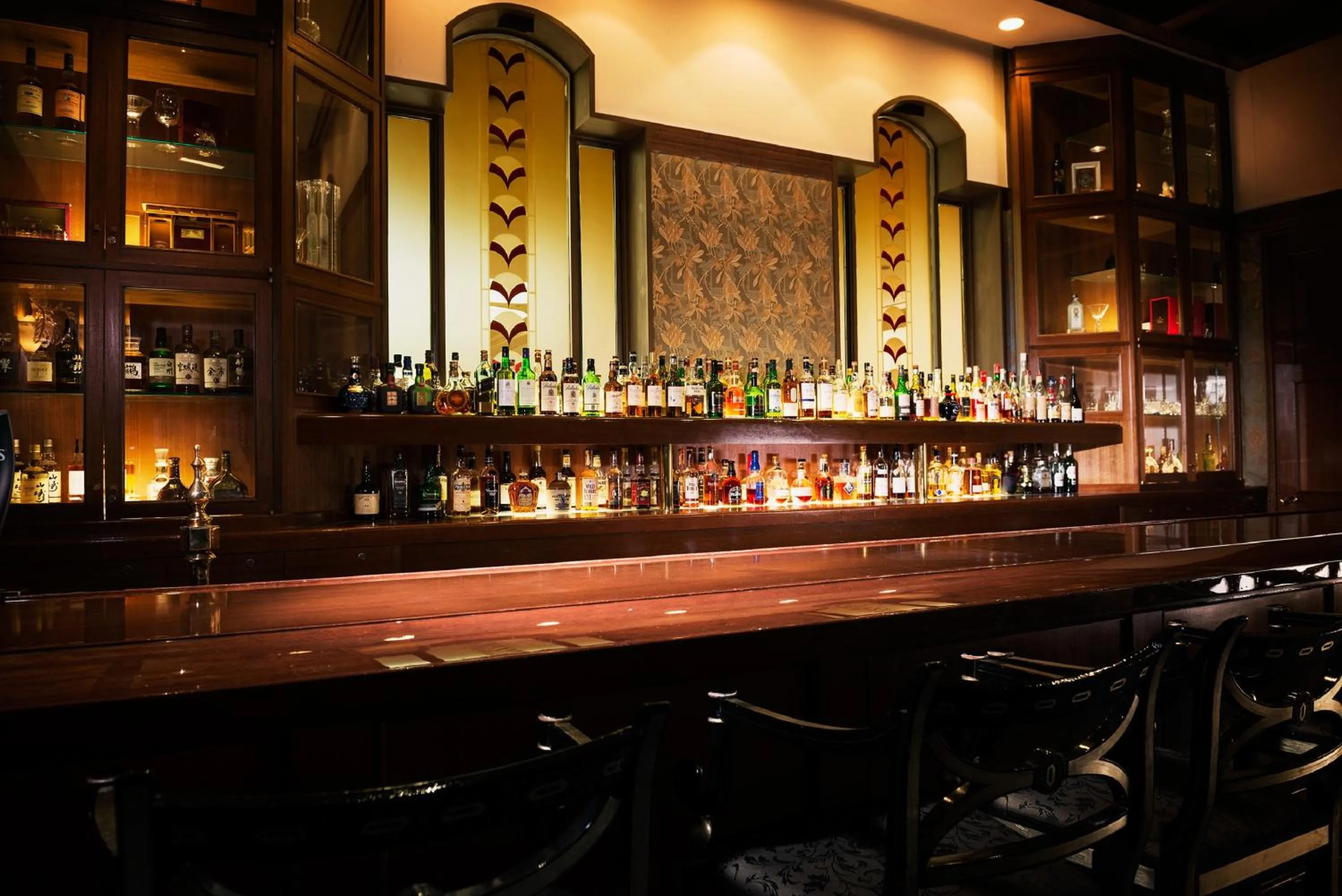 Restaurant/places to eat in Hotel Hankyu International