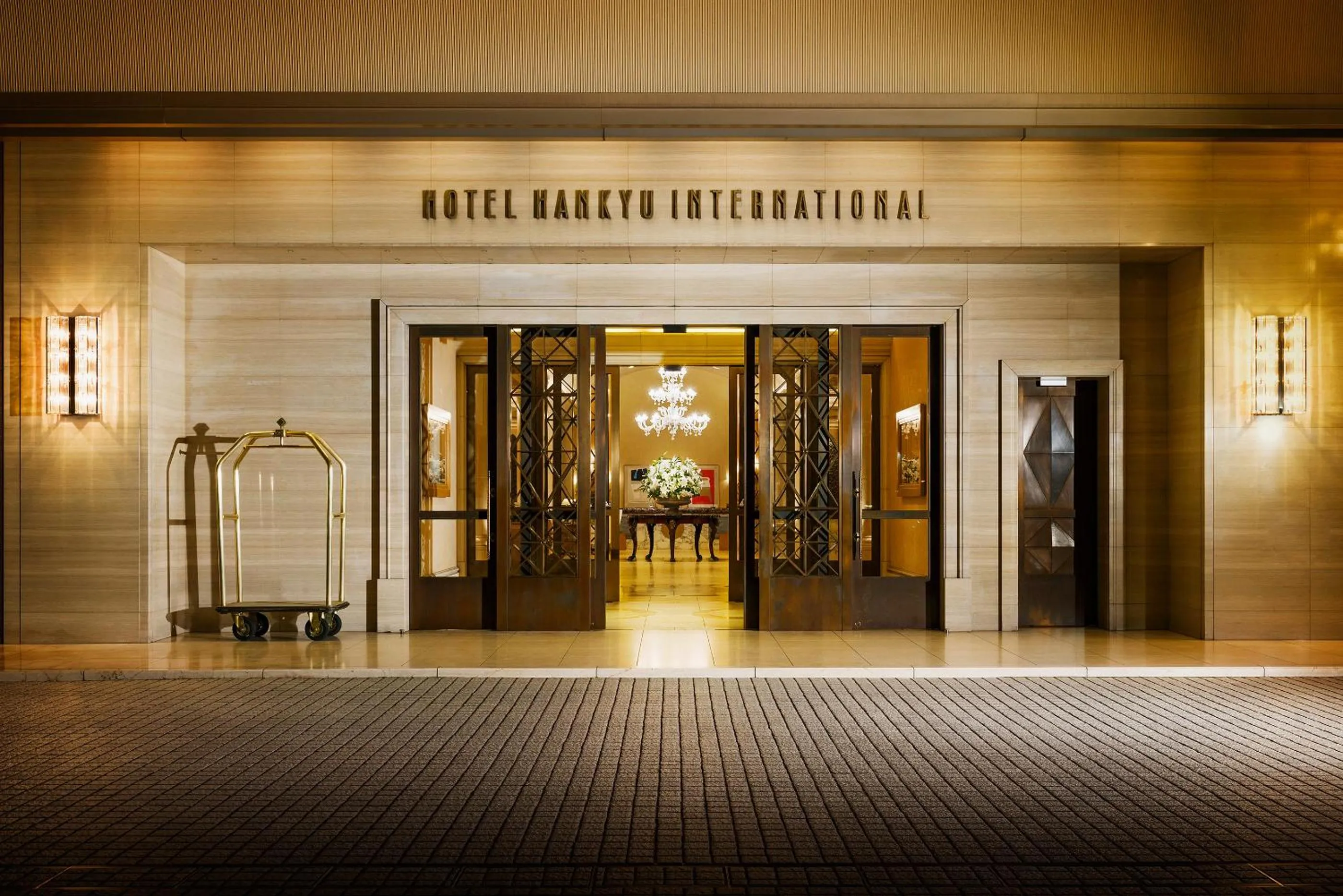 Property building in Hotel Hankyu International