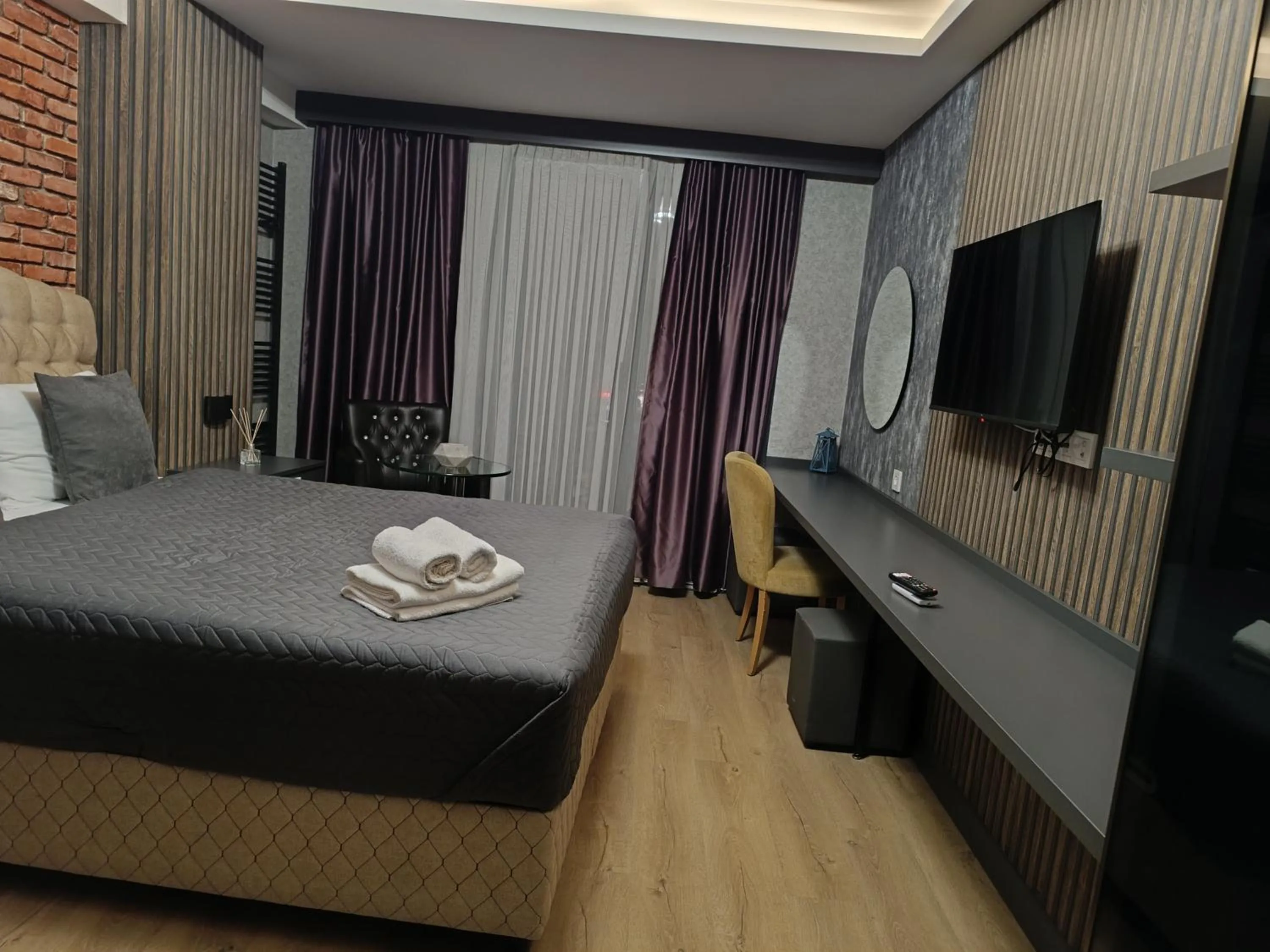 Photo of the whole room, Bed in Nomad Hub Istanbul Residence