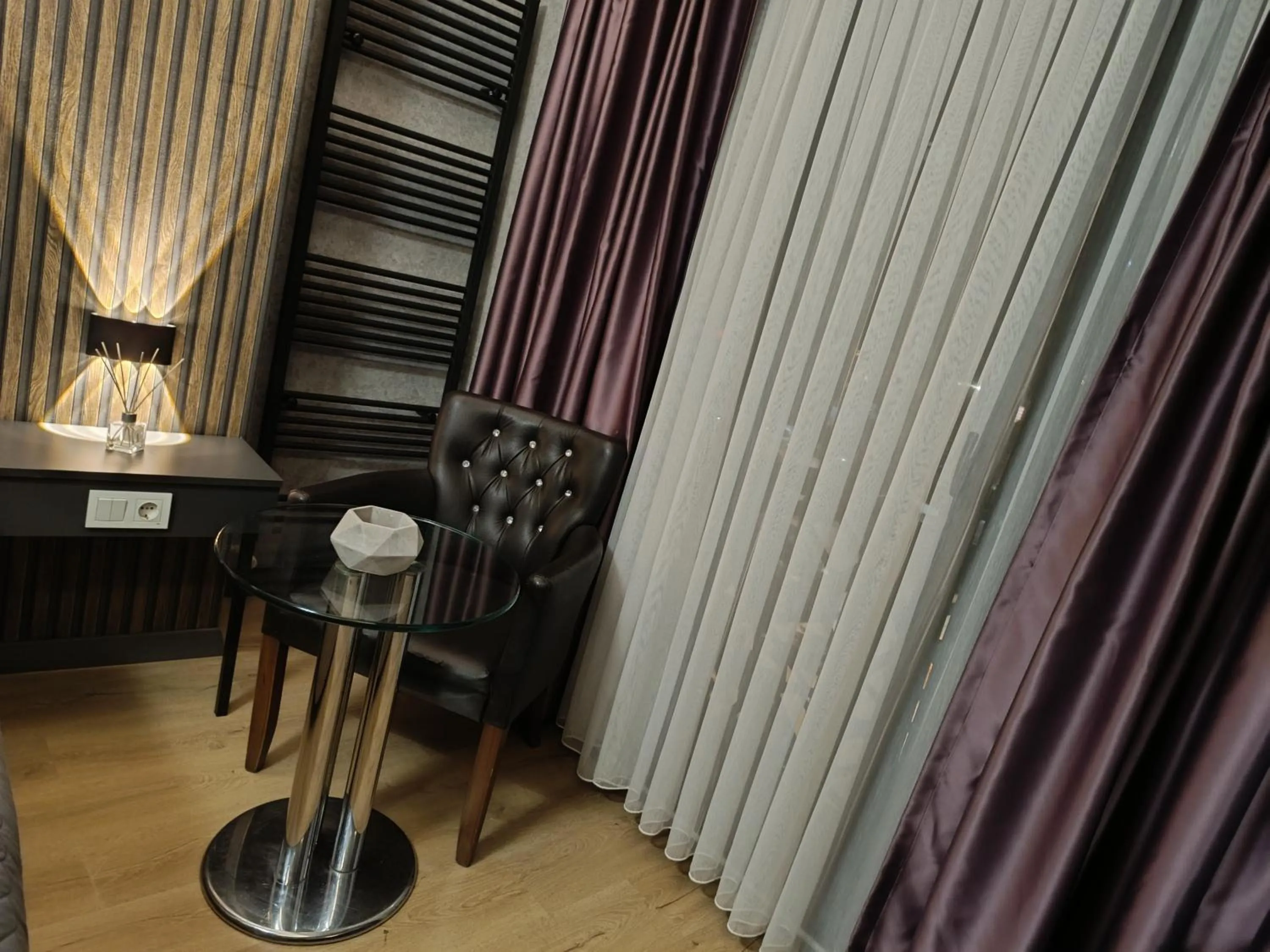 Seating area in Nomad Hub Istanbul Residence