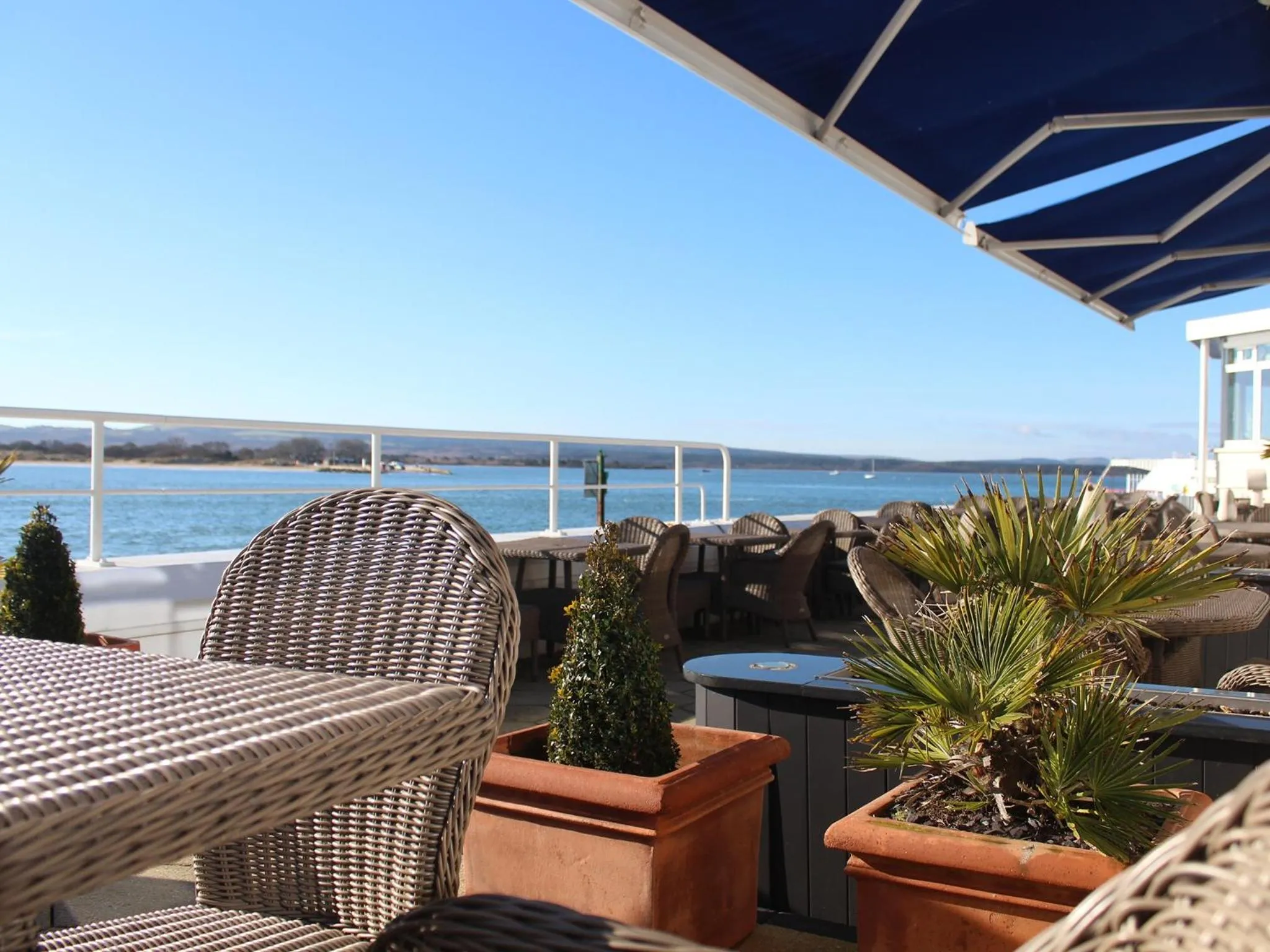 Restaurant/places to eat in Haven Hotel