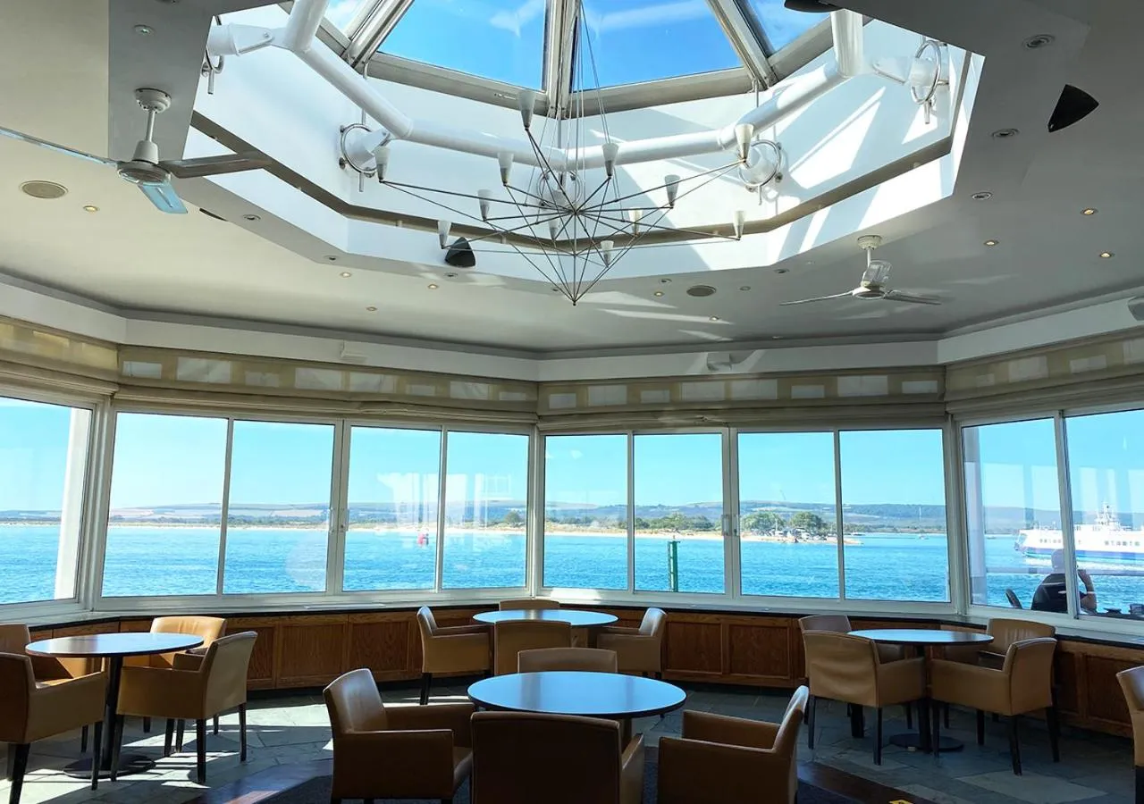 Restaurant/places to eat in Haven Hotel