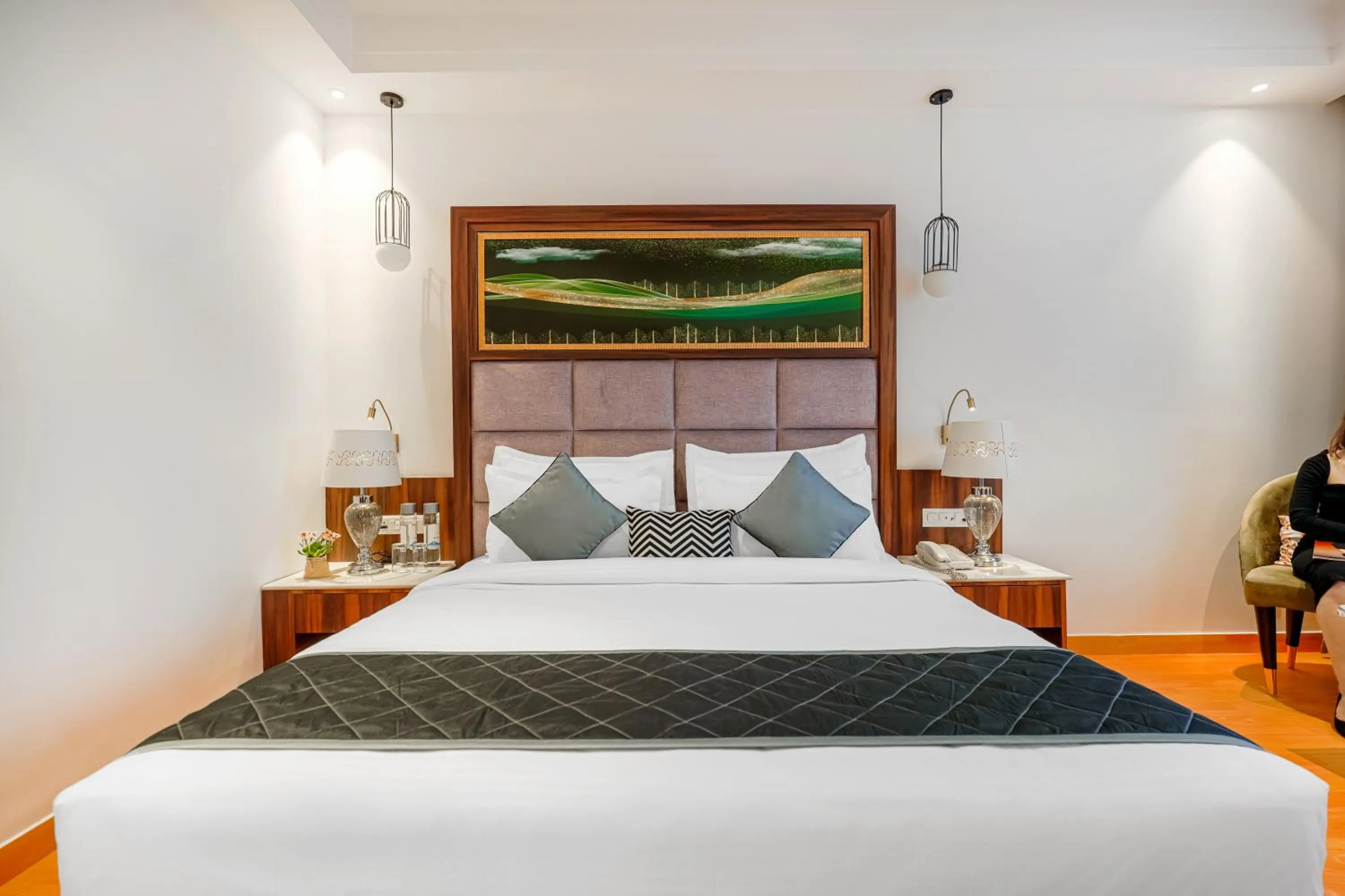 Bed in Quality Inn Elite Levelup Boutique