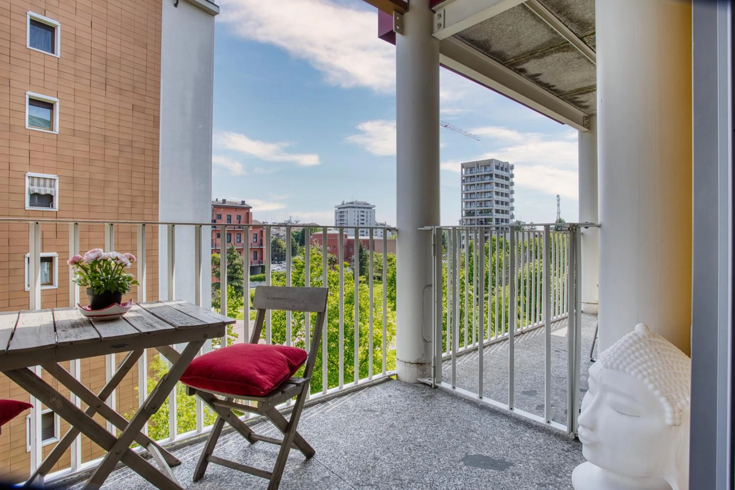 Just Urban Stays - Stylish Duplex with Terrace - 10 min Porta Romana