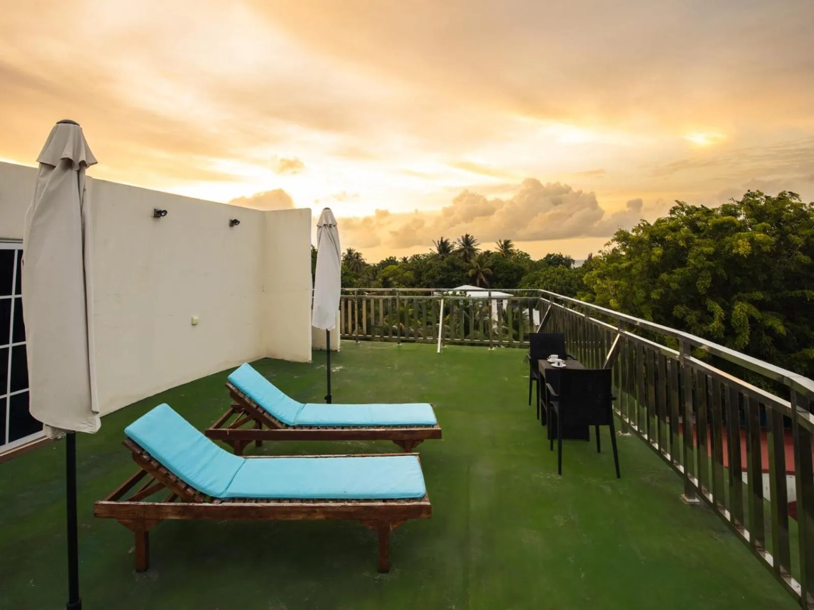 Balcony/Terrace in Maaniya Palace