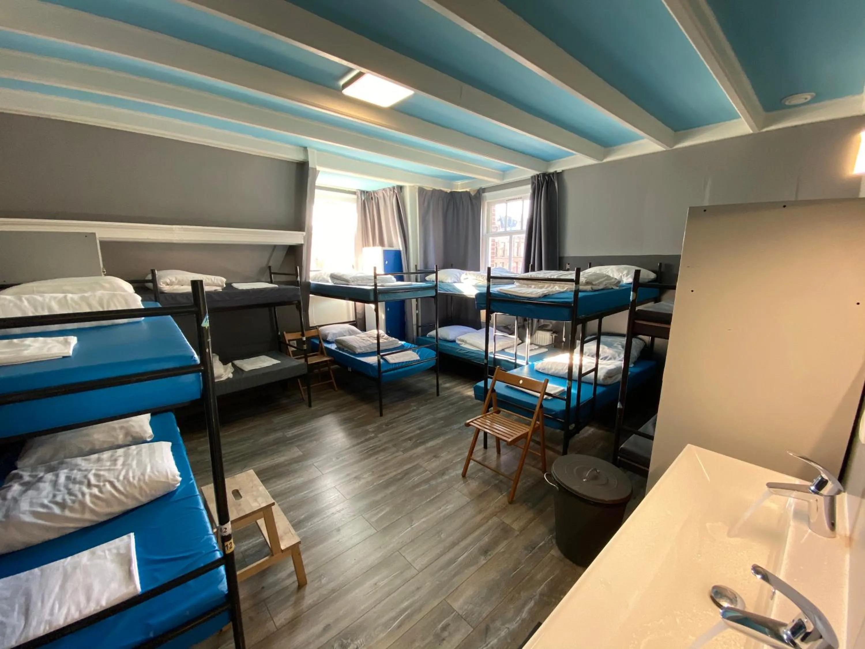 Bedroom in Hostel Cosmos Amsterdam