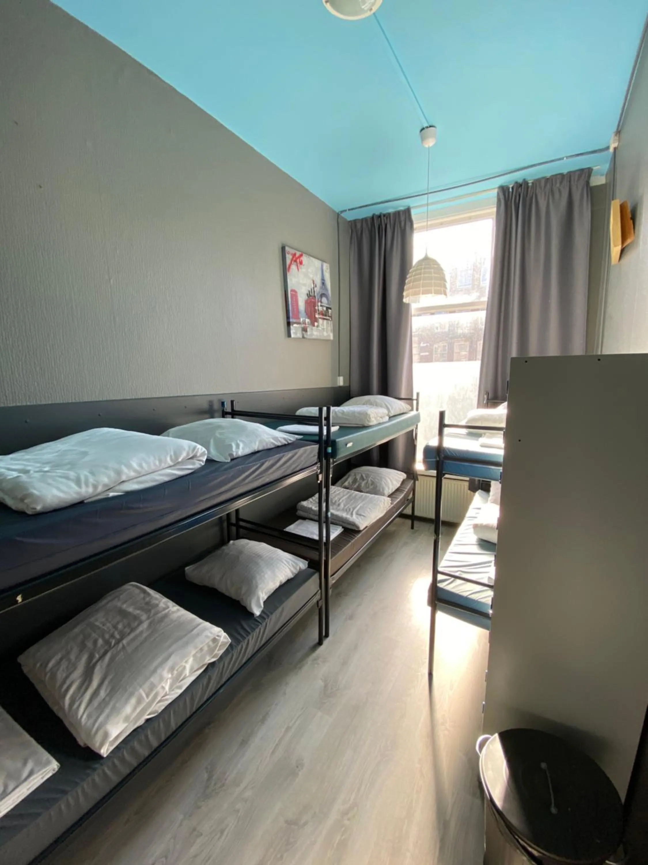 bunk bed in Hostel Cosmos Amsterdam