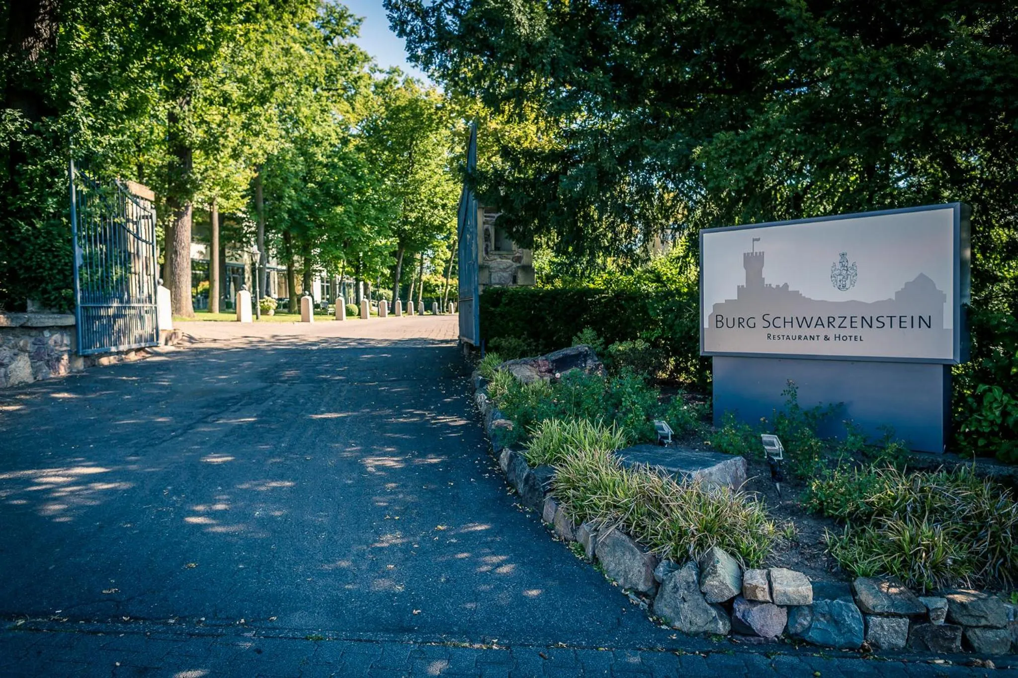 Facade/entrance in Relais & Châteaux Hotel Burg Schwarzenstein