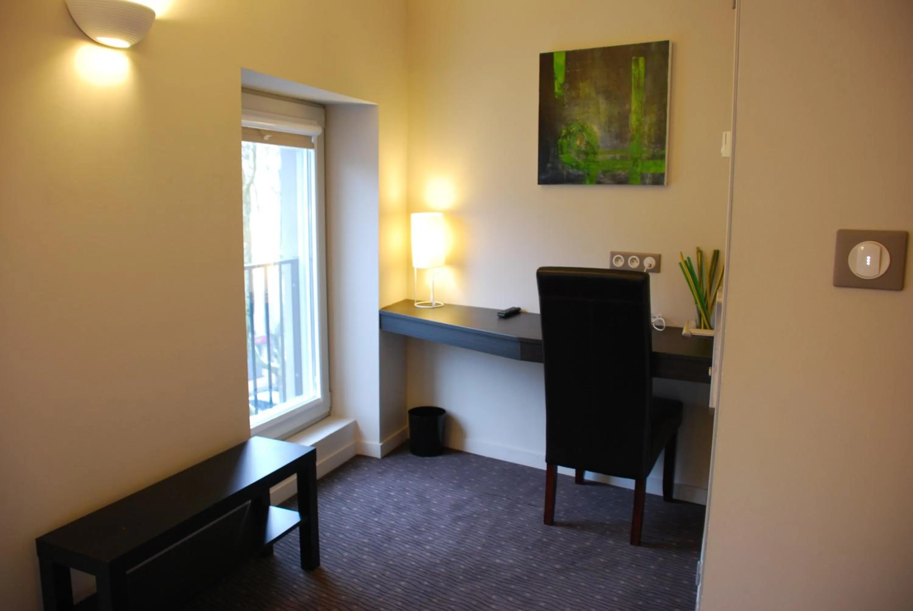 Day in Ruthenium Hotel