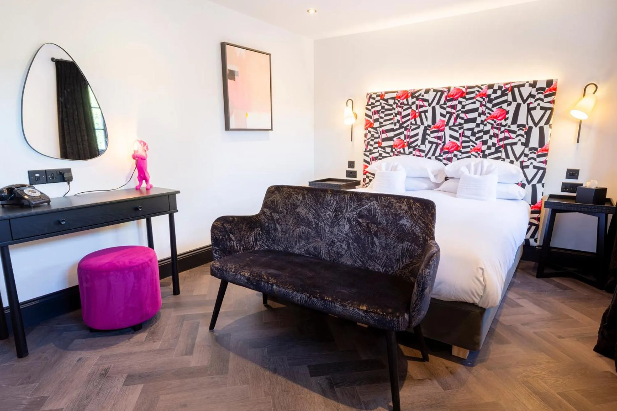 Bedroom, Bed in Wainstones Hotel