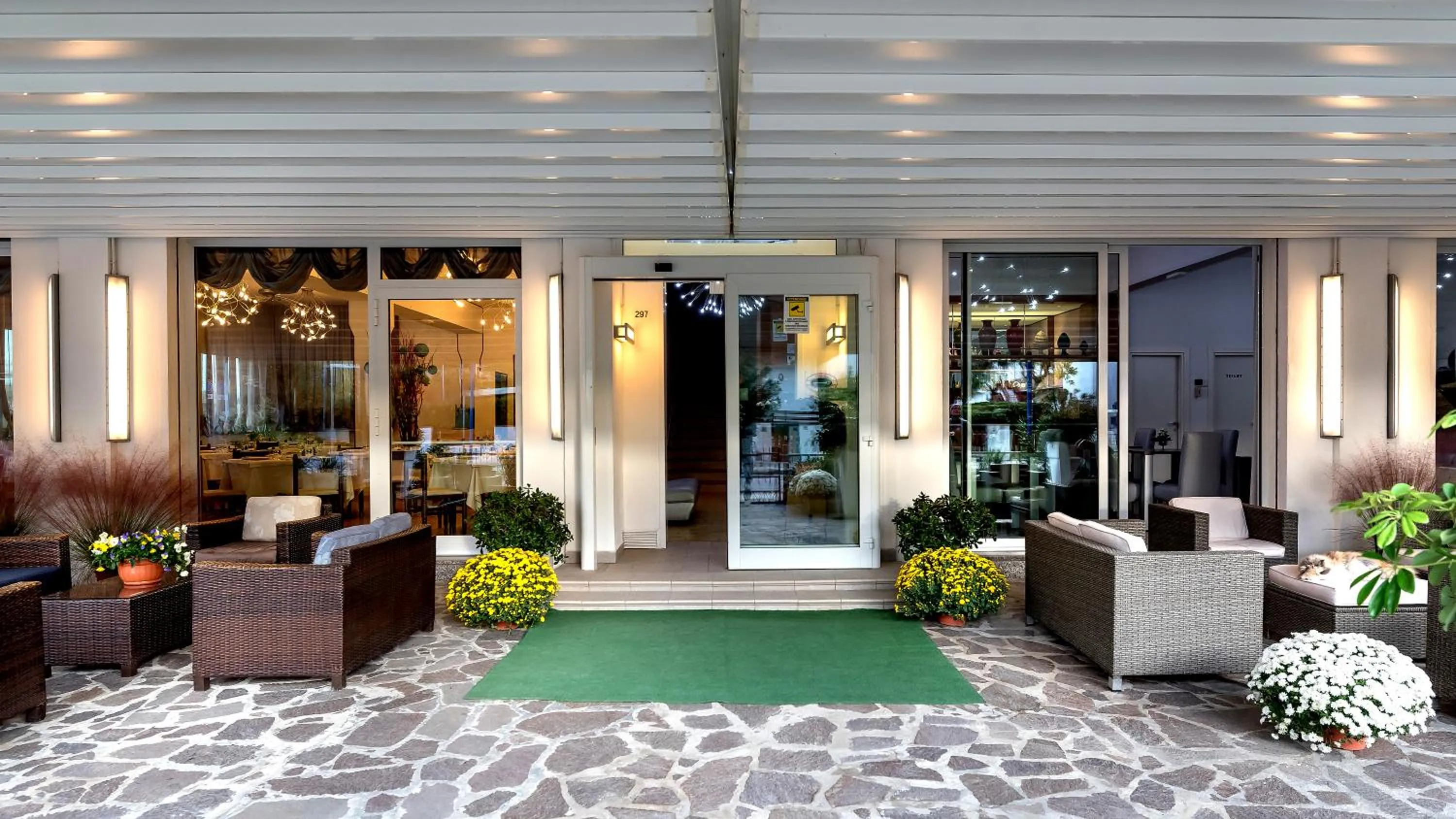 Patio in Hotel Vallechiara