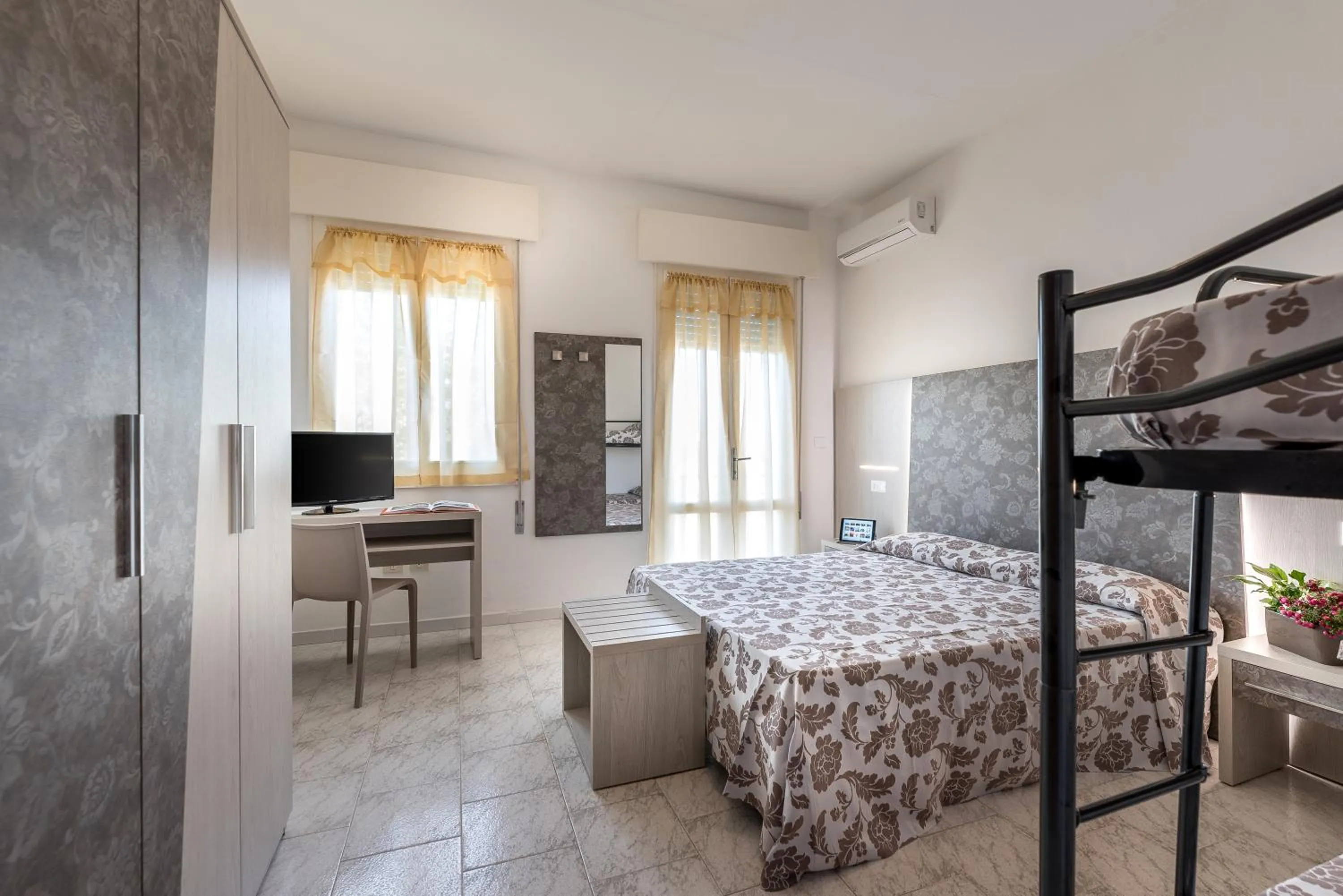 Photo of the whole room in Hotel Vallechiara