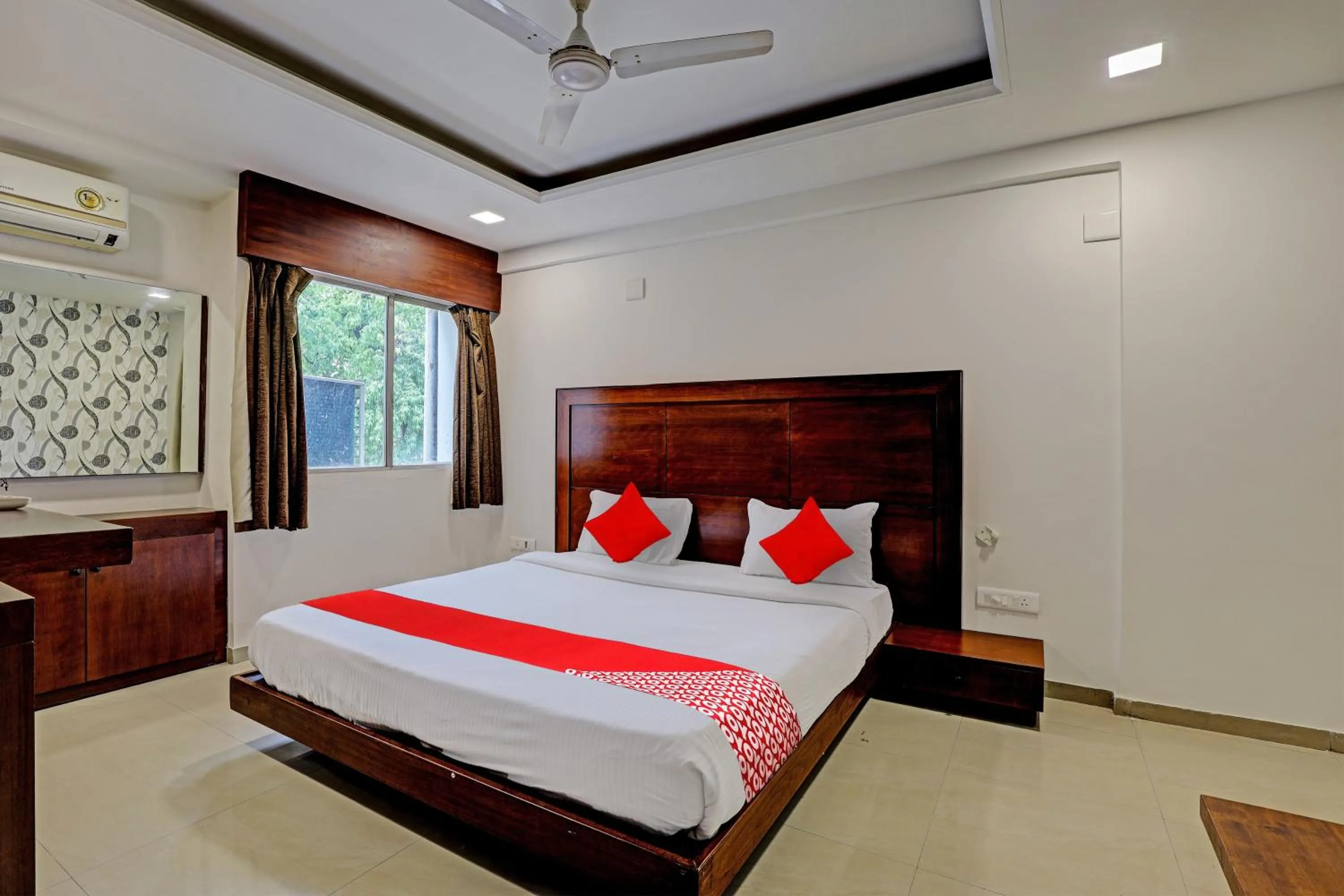 Bedroom in Collection O Jal Sagar