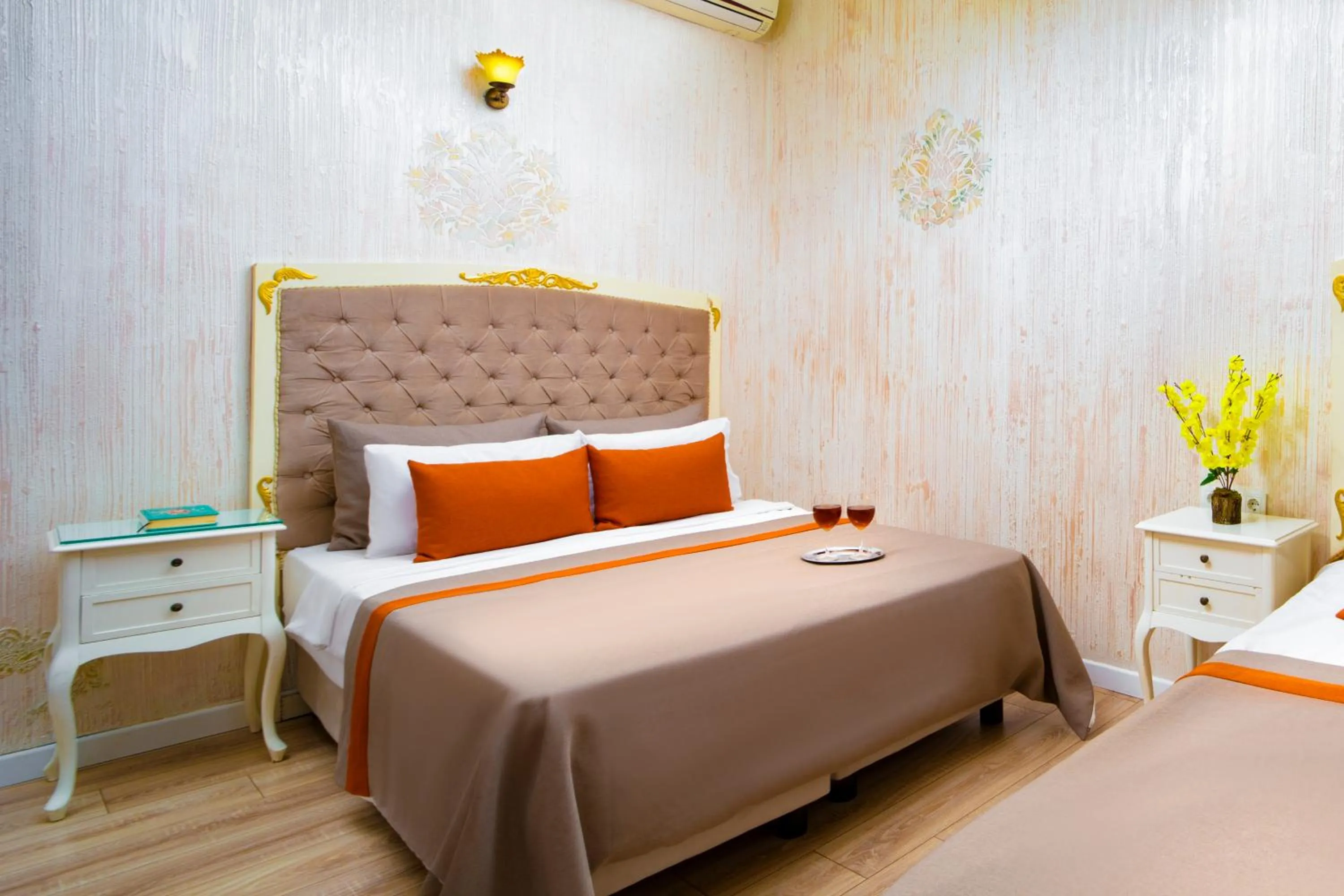 Bedroom, Bed in Alhambra Apart Hotel