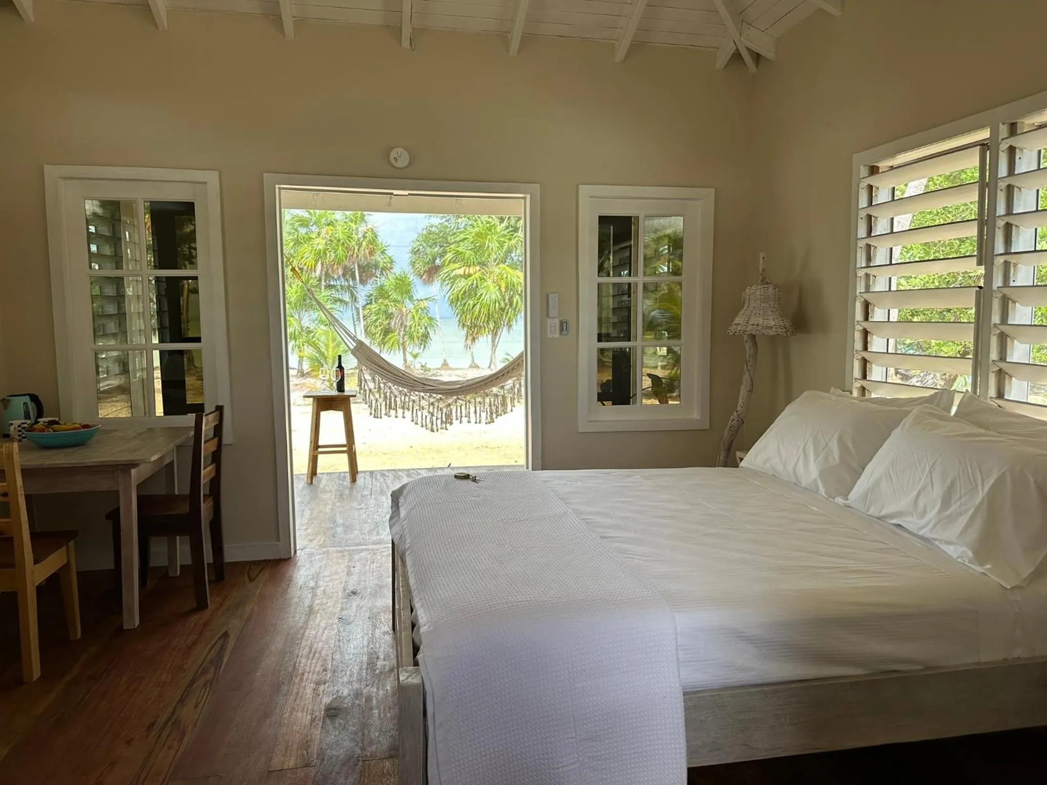 Bed in Belizima Eco Resort