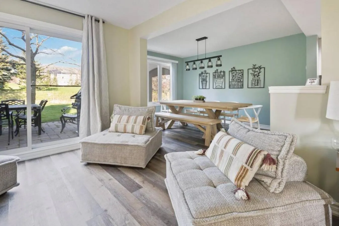 Living room in 3BR Bright Mountain View Condo at Blue on Monterra