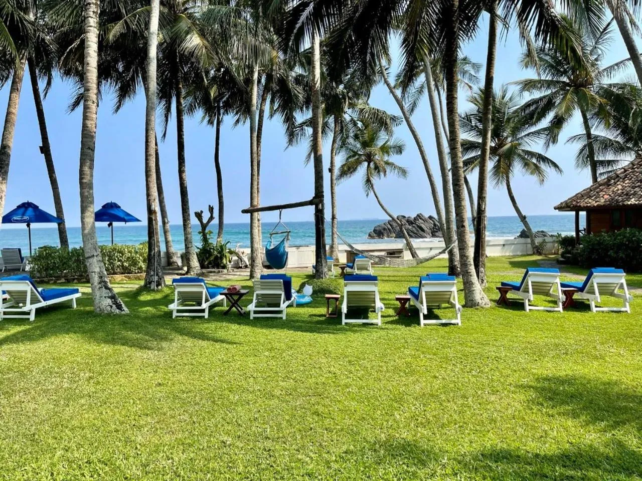 Rockside Cabanas Hotel