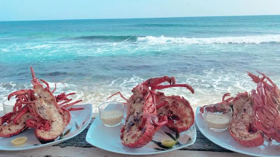 Food in Rockside Cabanas Hotel