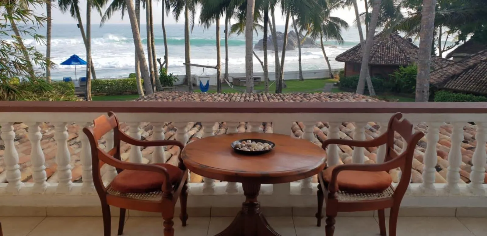 Rockside Cabanas Hotel