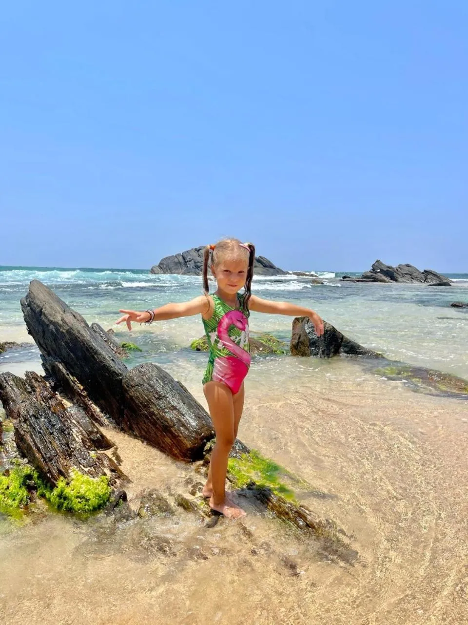 Rockside Cabanas Hotel