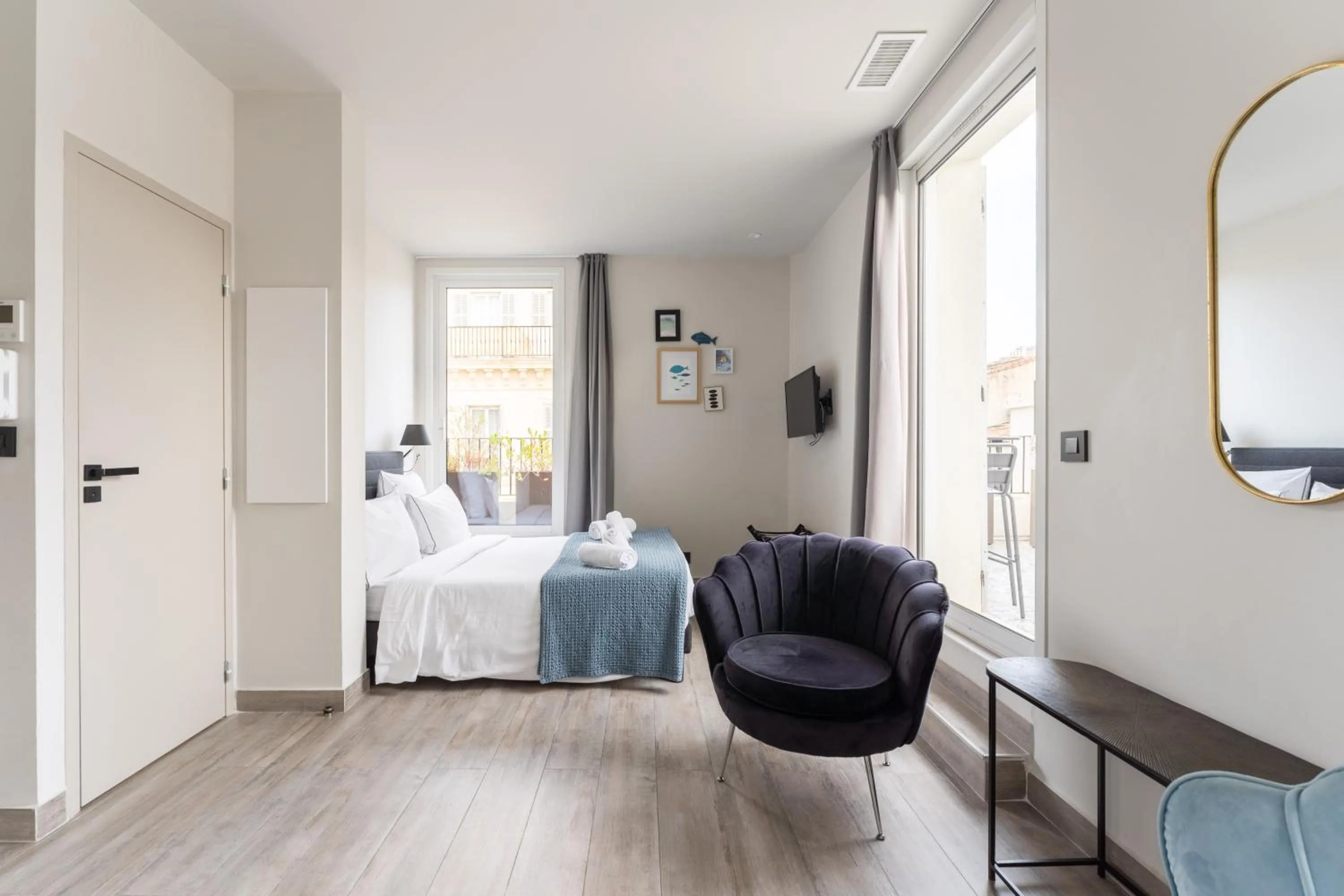 Bed in PARADISE Earth & Sea