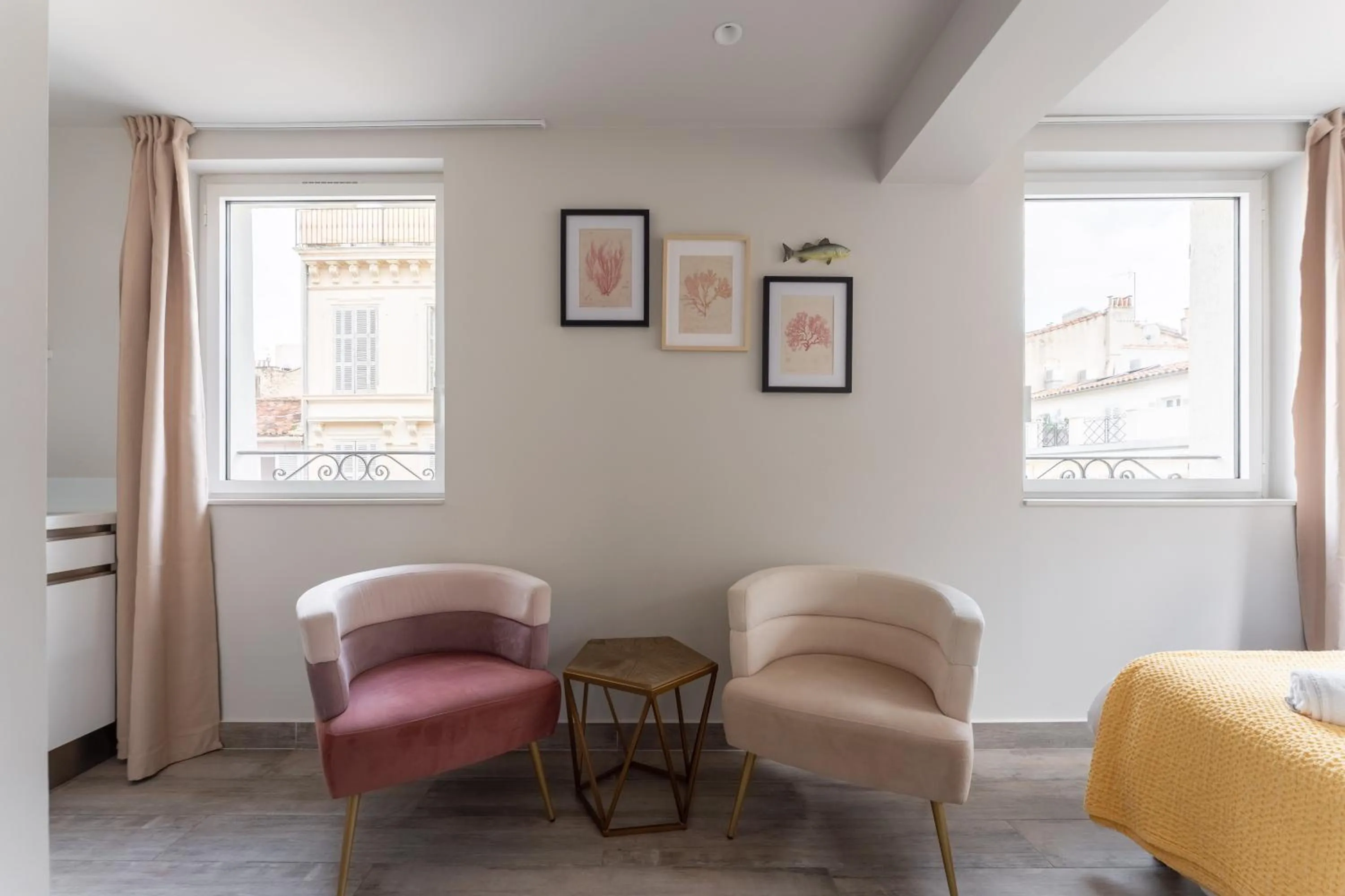 PARADISE Earth & Sea