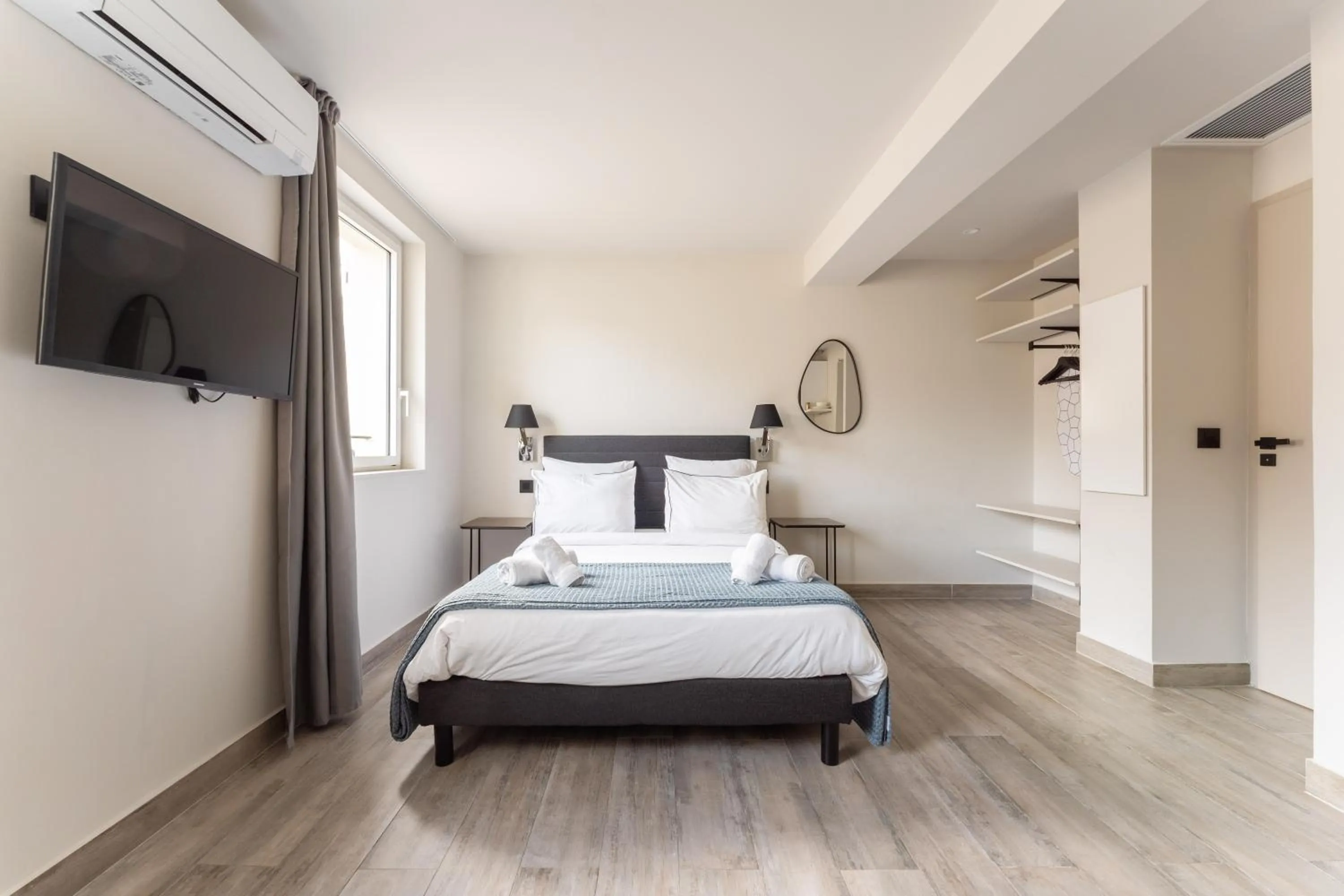 Bed in PARADISE Earth & Sea