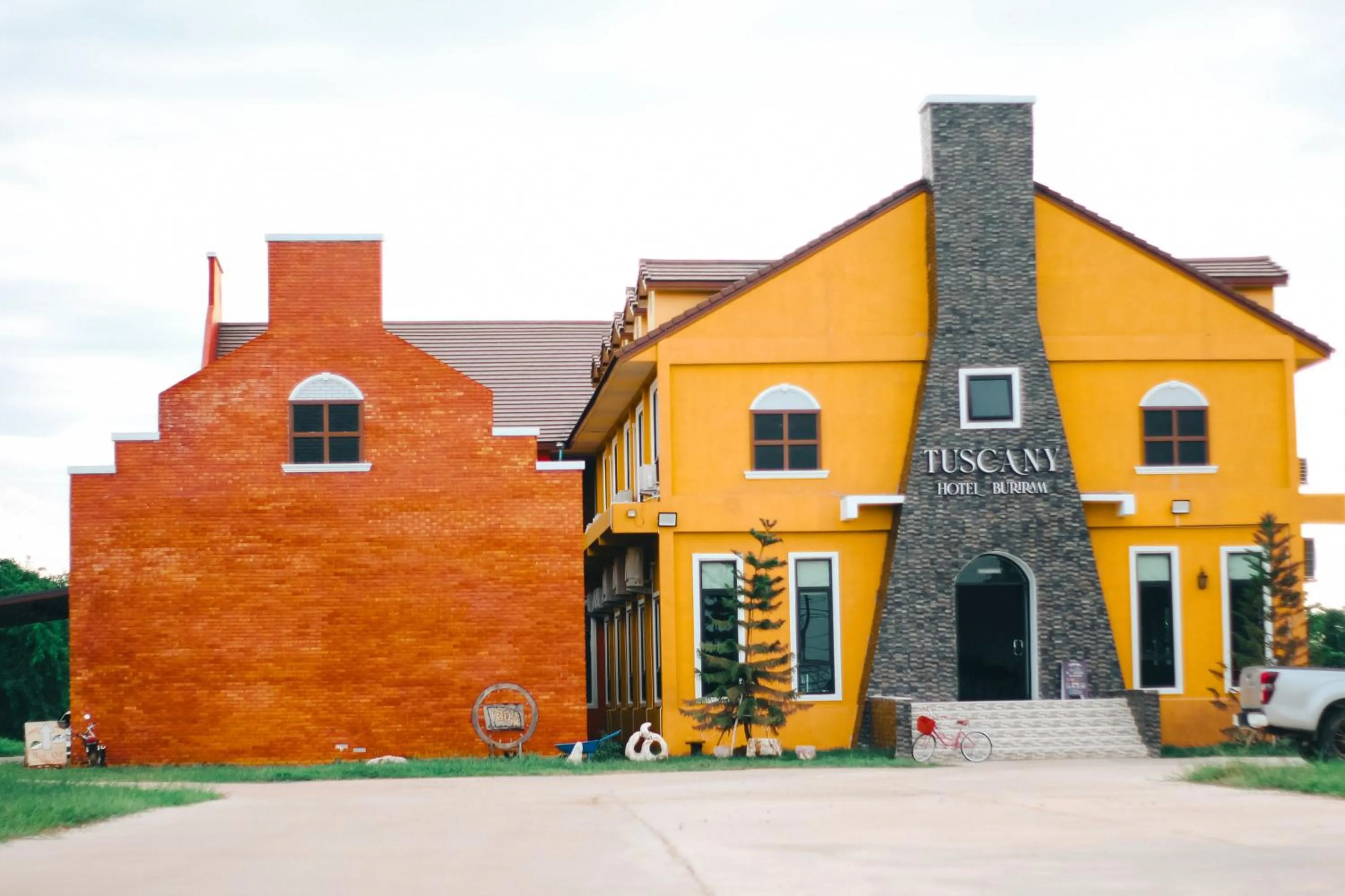 Garden view in Tuscany Hotel Buriram