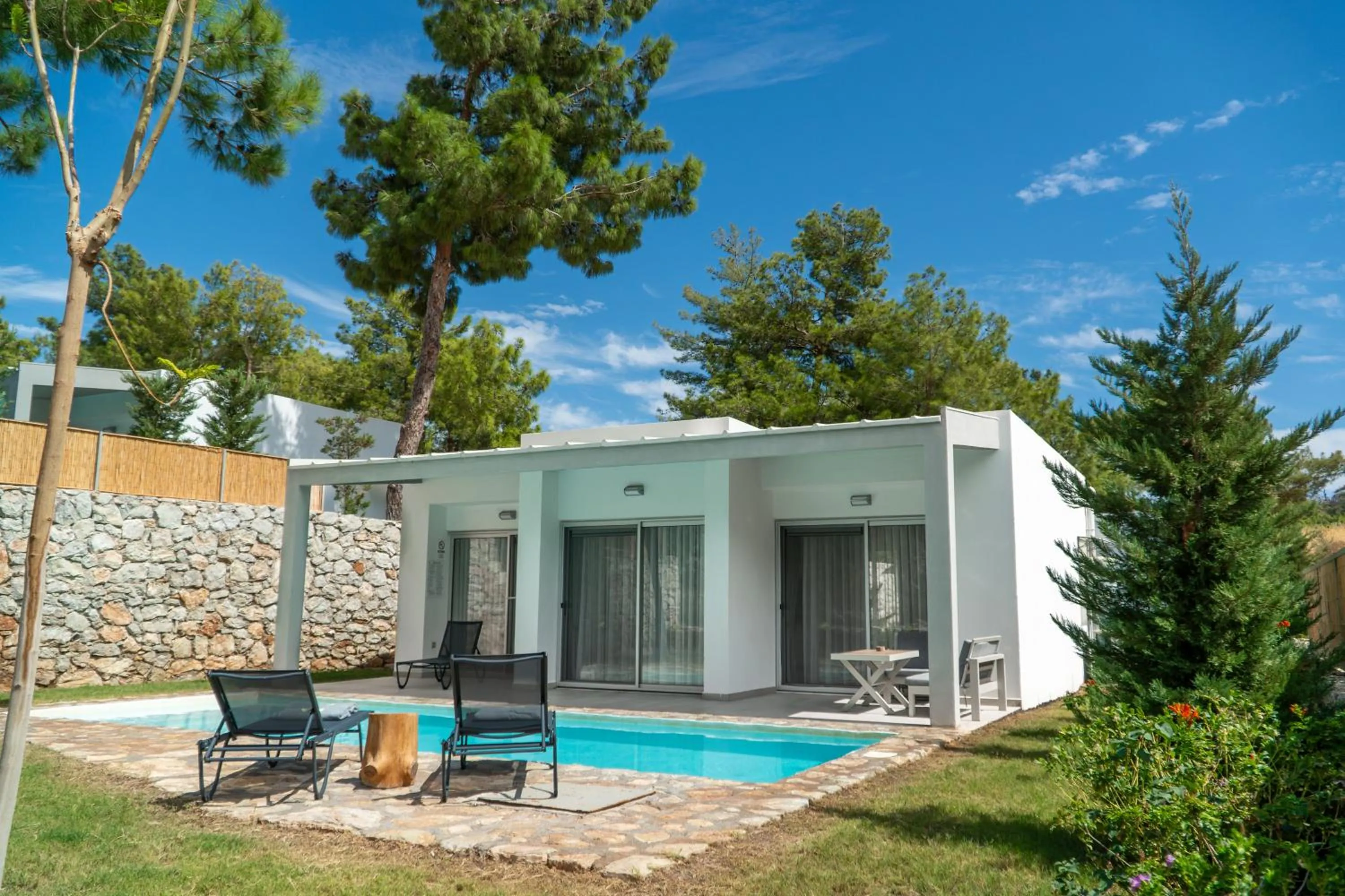 Patio in Z-Villas Beach Hotel