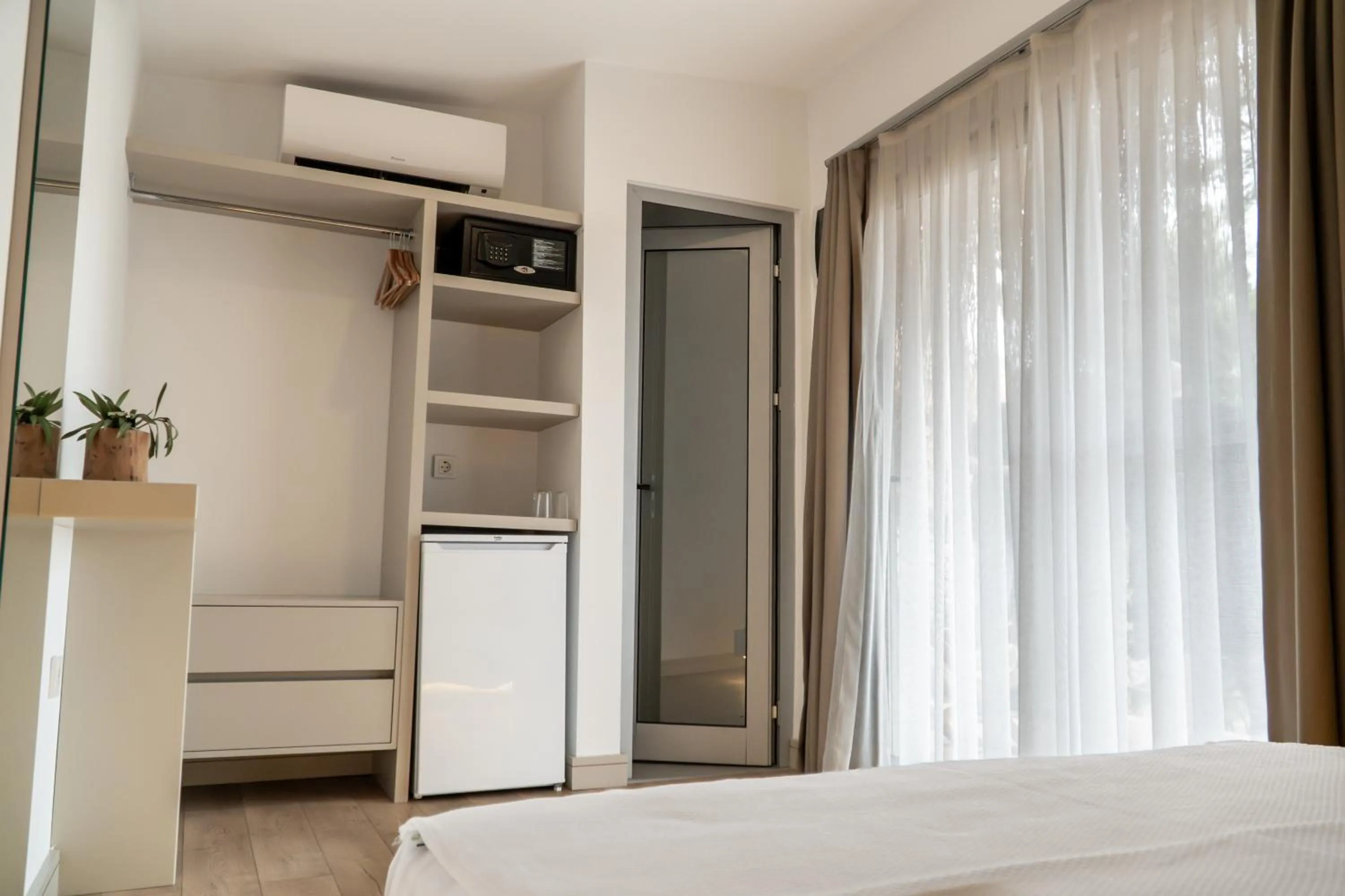 Bed in Z-Villas Beach Hotel