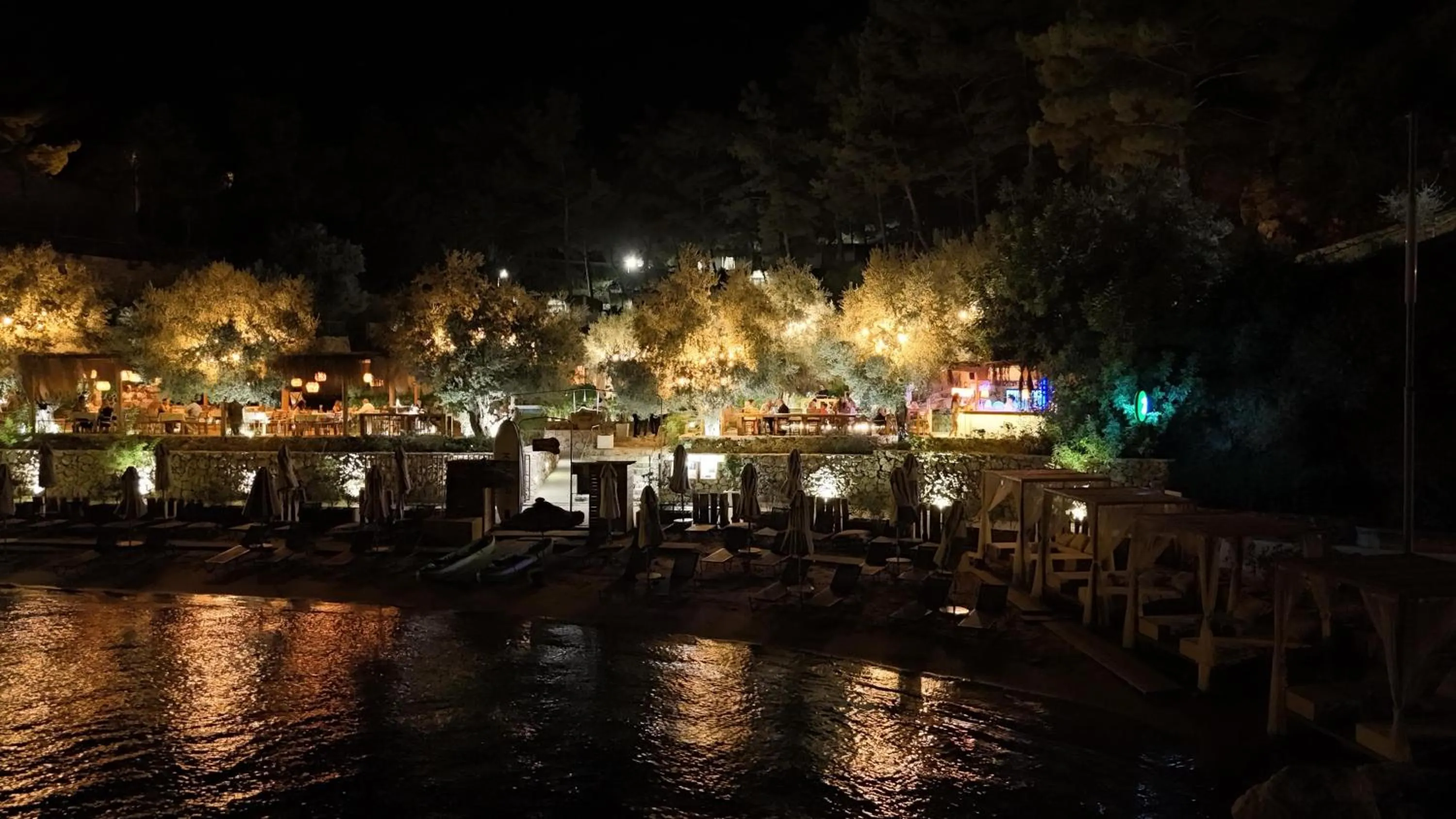 Beach in Z-Villas Beach Hotel