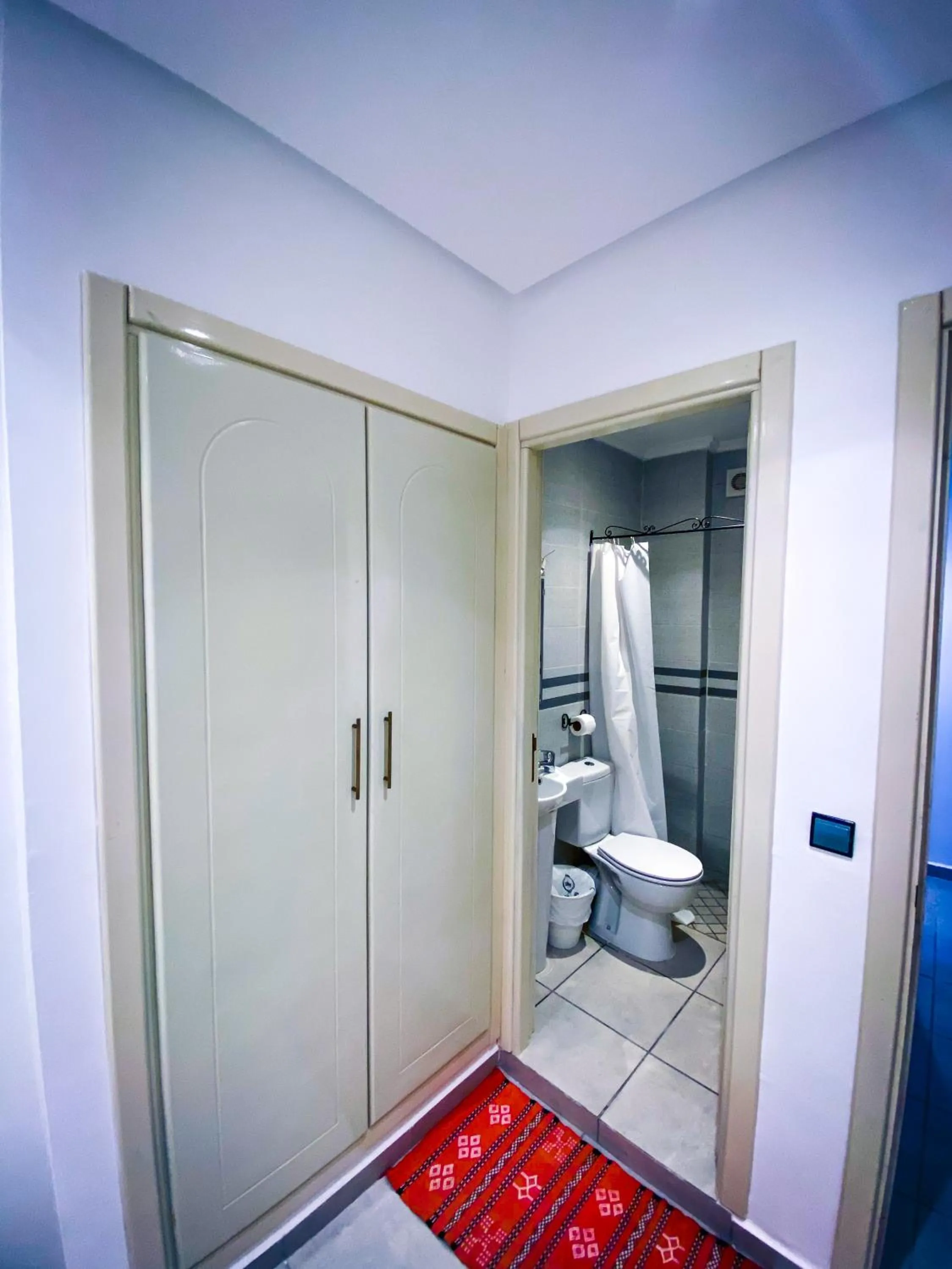 Toilet in Hotel Marrakech