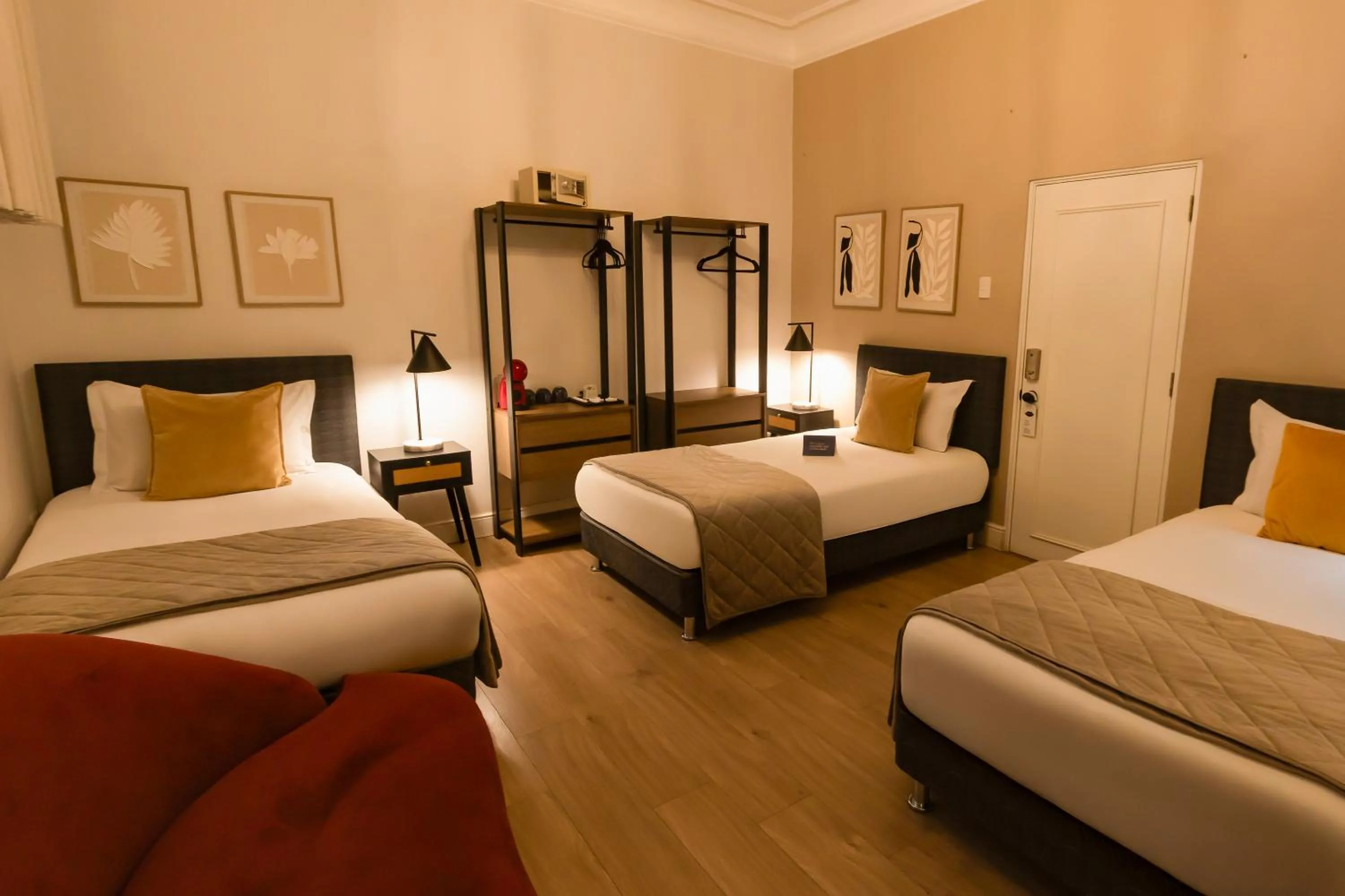 Guests, Bed in Blu Hotel Boutique