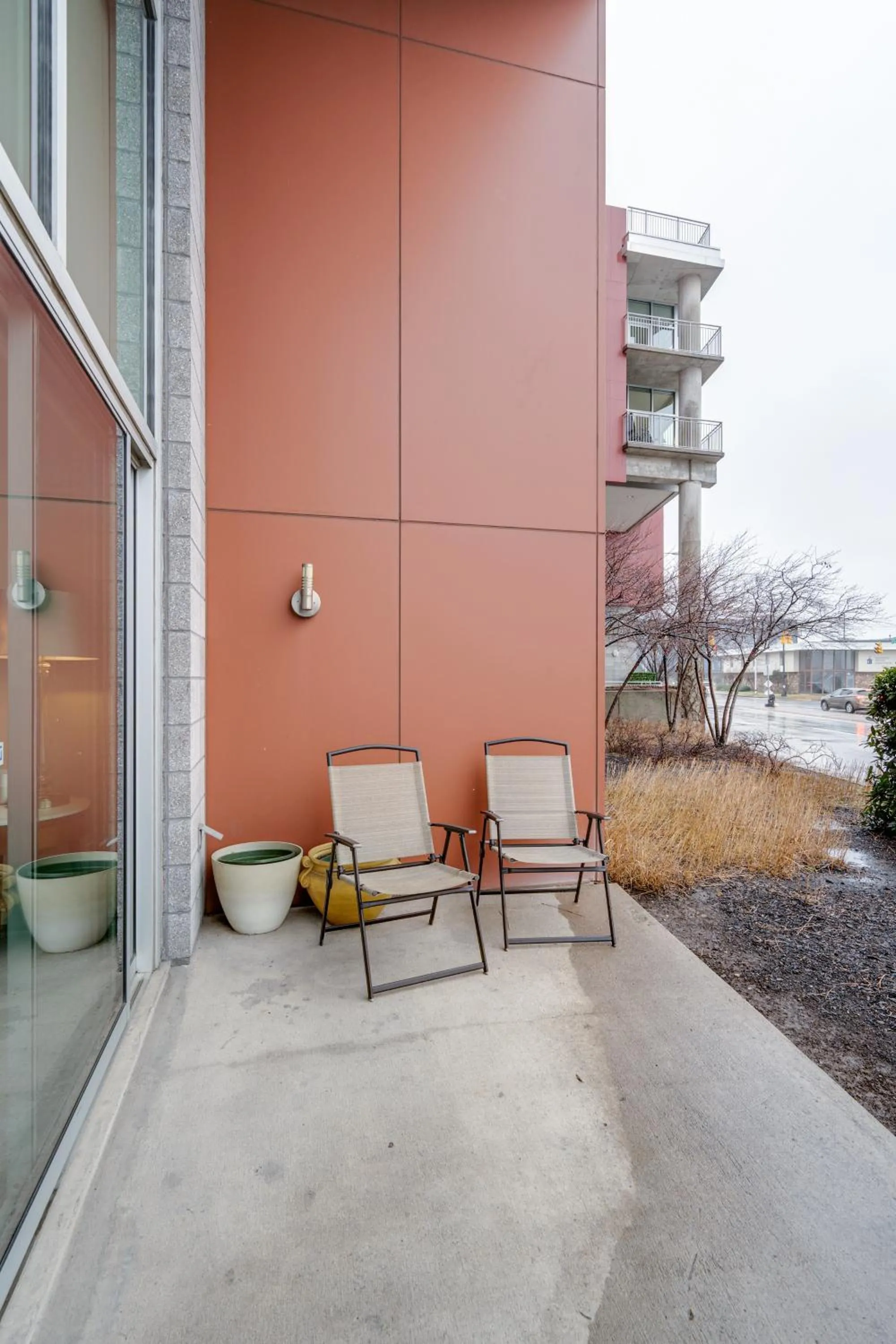 Two story 2Bd 2Ba A Work Live Condo