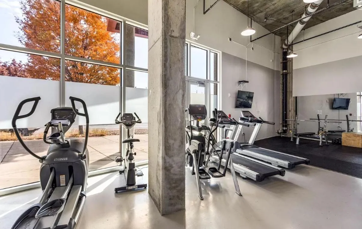 Two story 2Bd 2Ba A Work Live Condo