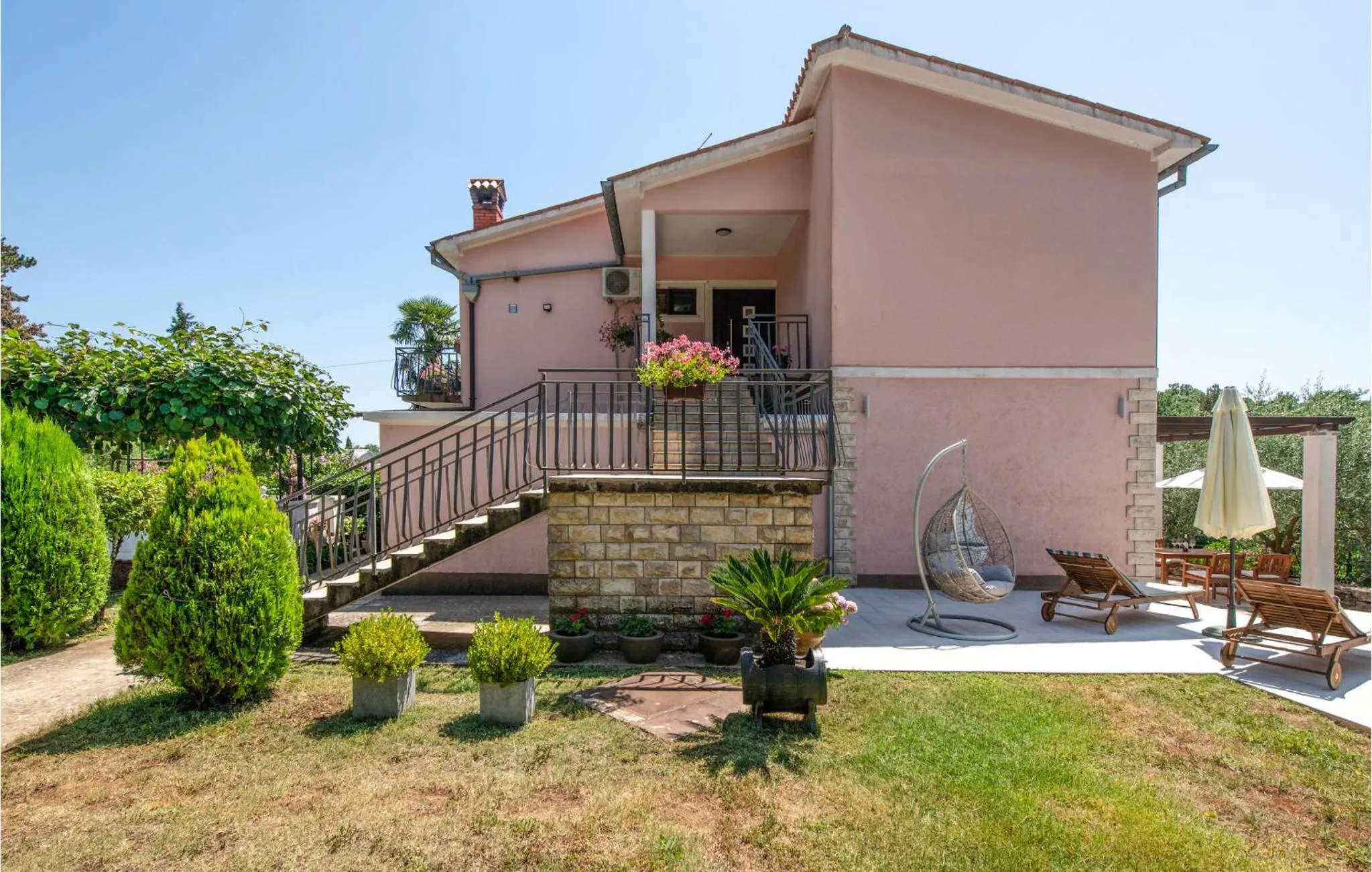 Stunning Apartment In Labin With Wifi