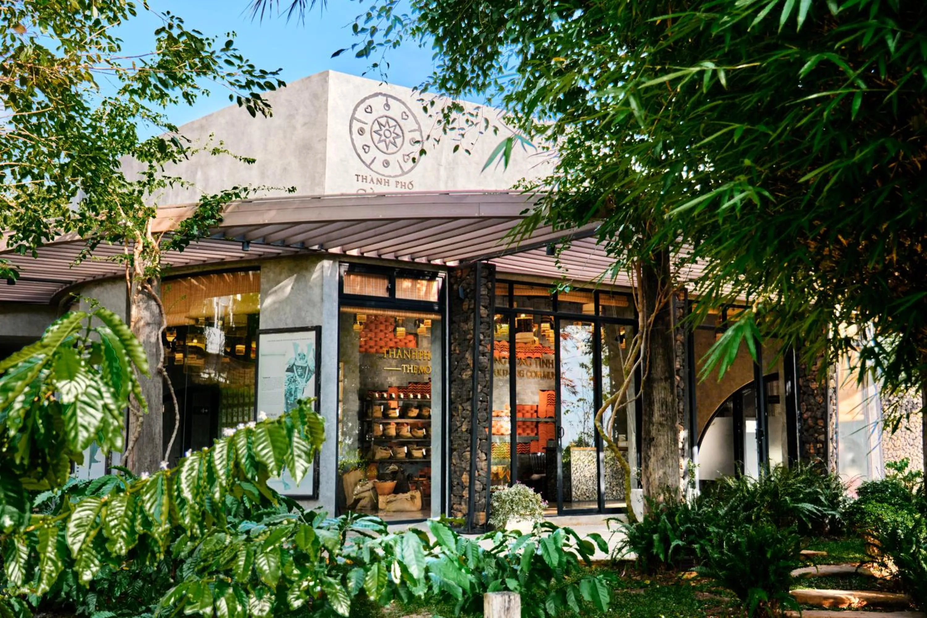 Lobby or reception in The Coffee City - Healing & Retreats