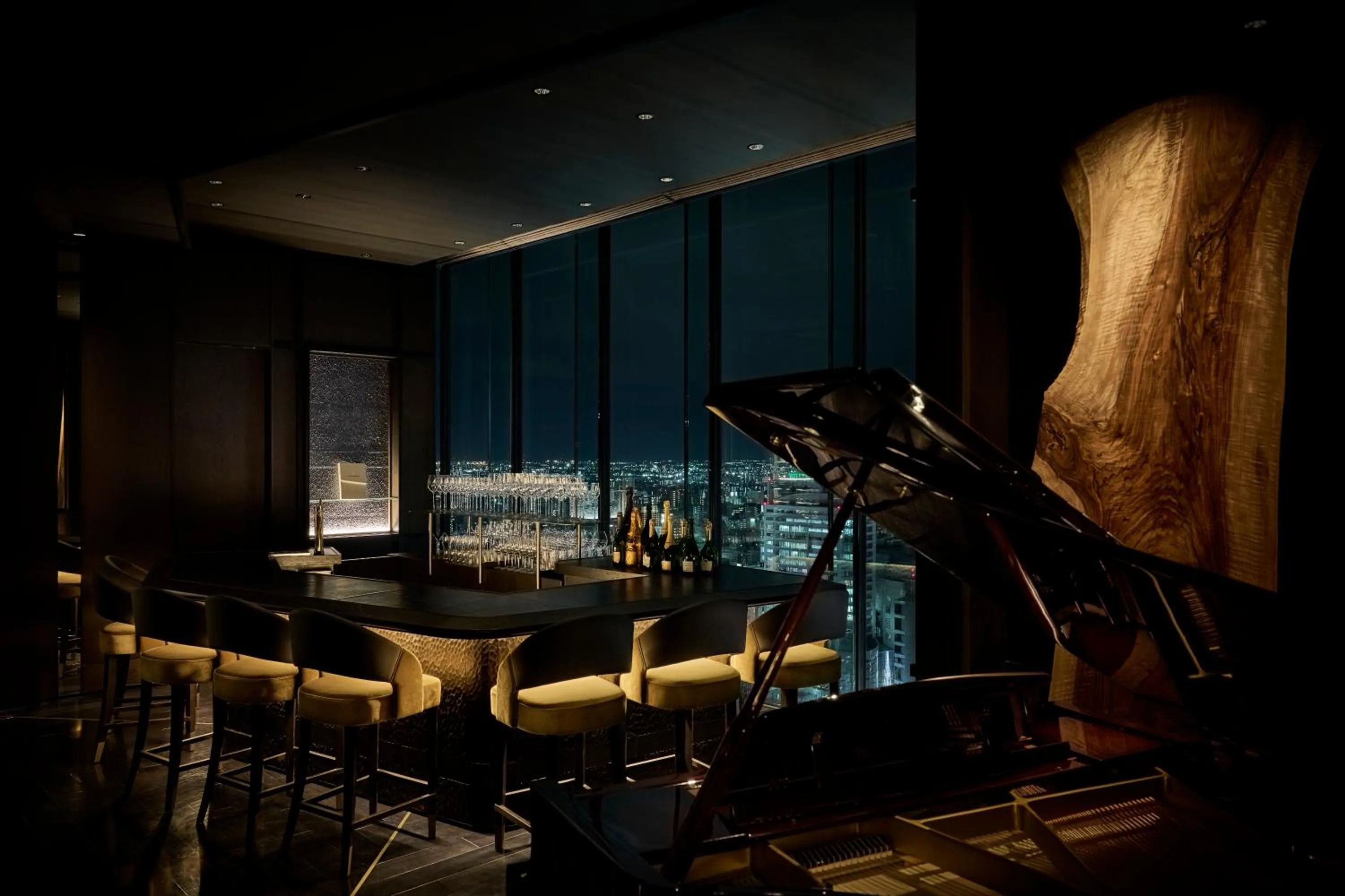 Restaurant/places to eat in The Royal Park Hotel Iconic Nagoya