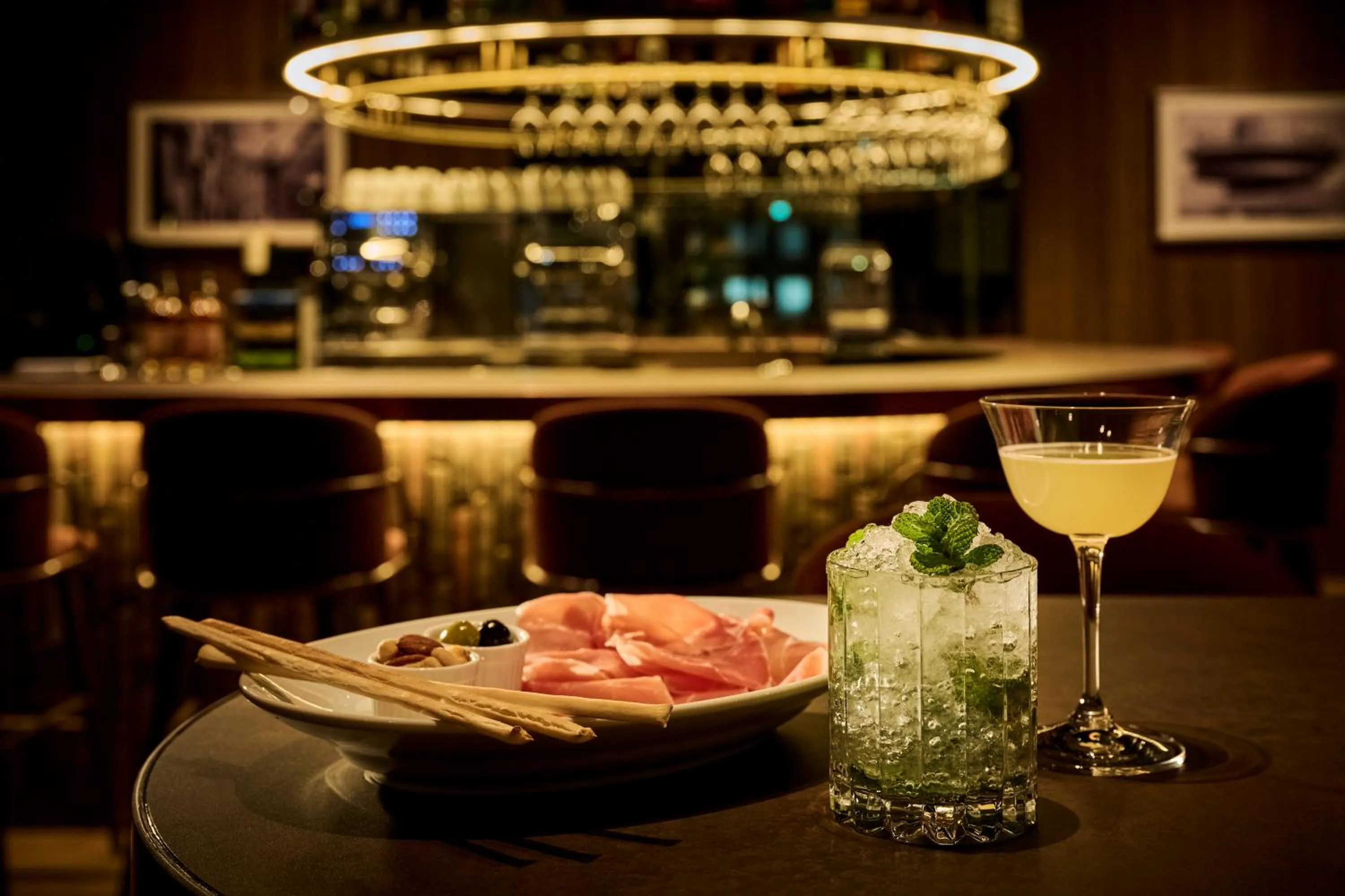 Restaurant/places to eat in The Royal Park Hotel Iconic Nagoya