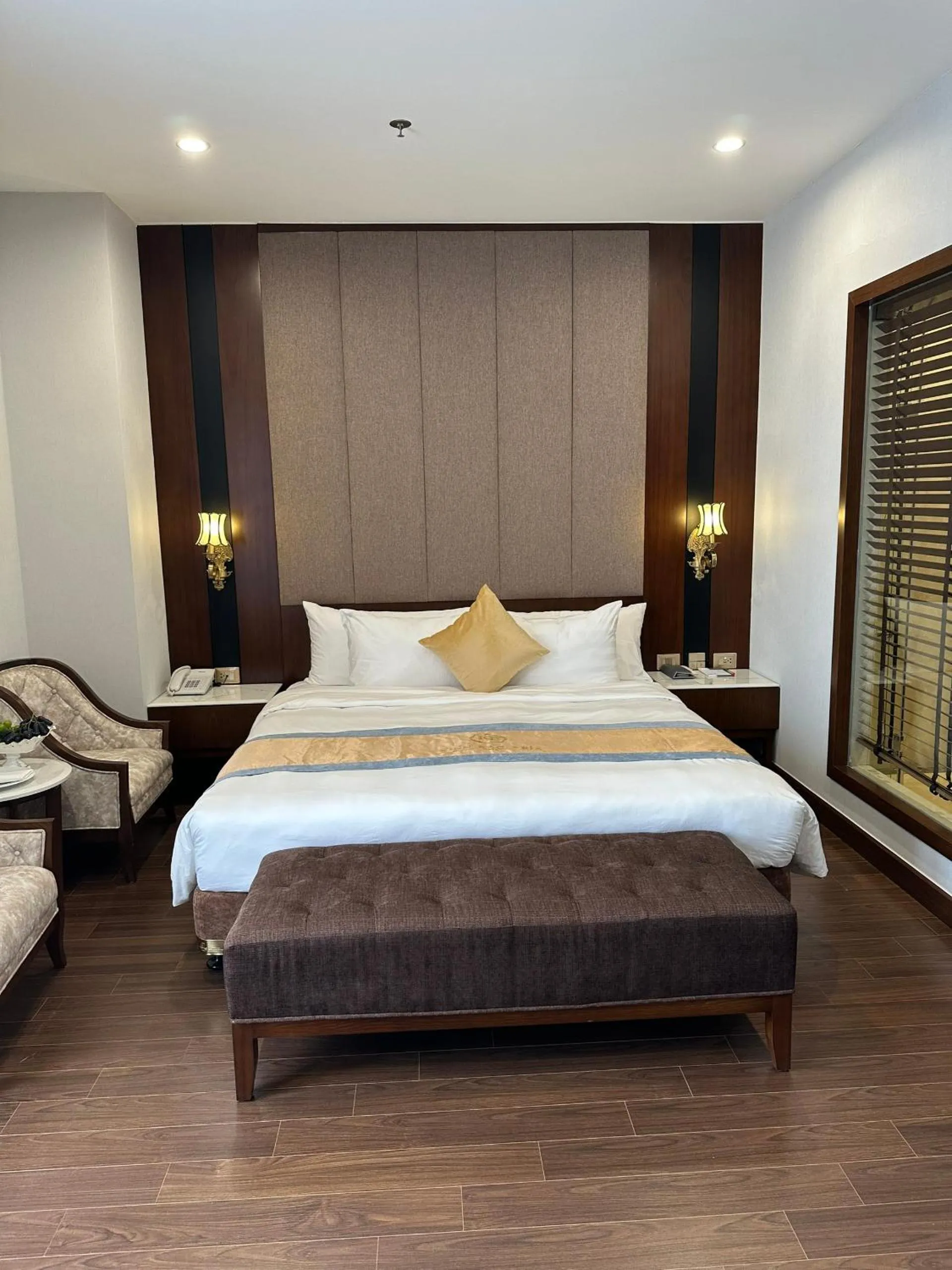 Bed in Kinh Bắc Palace Hotel