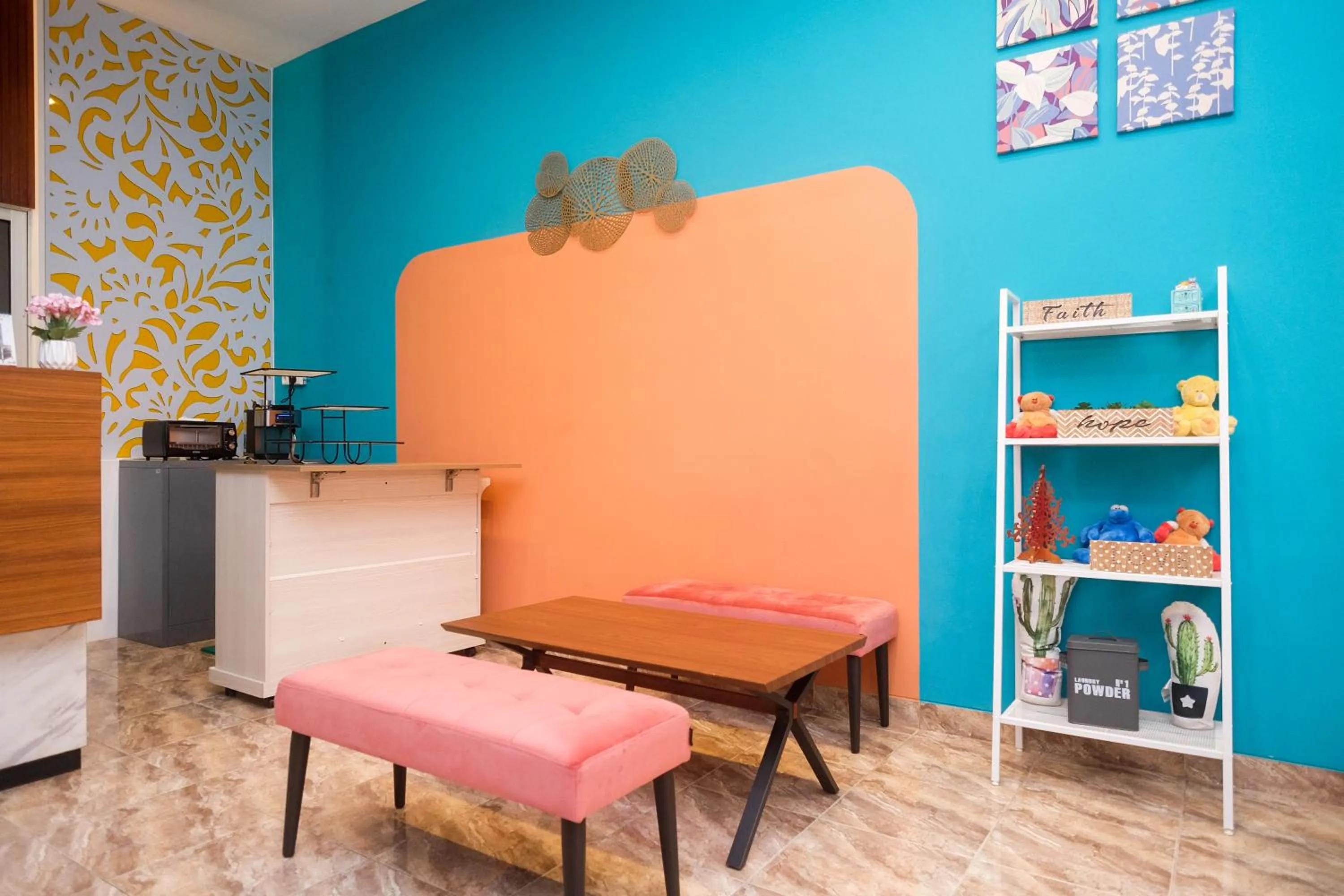 Lobby or reception in Sans Hotel City Park Medoho Semarang