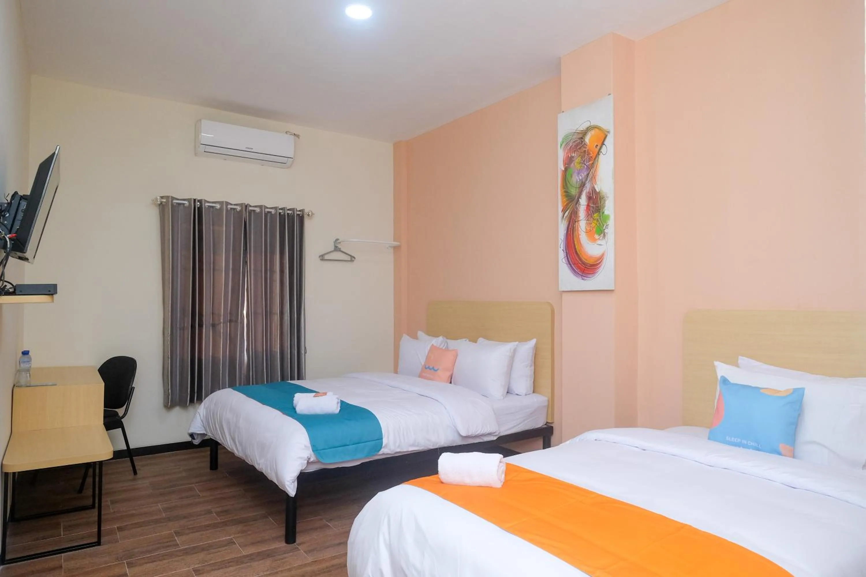 Bedroom, Bed in Sans Hotel City Park Medoho Semarang