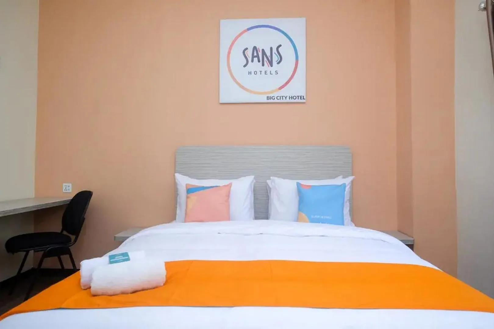 Bedroom, Bed in Sans Hotel City Park Medoho Semarang