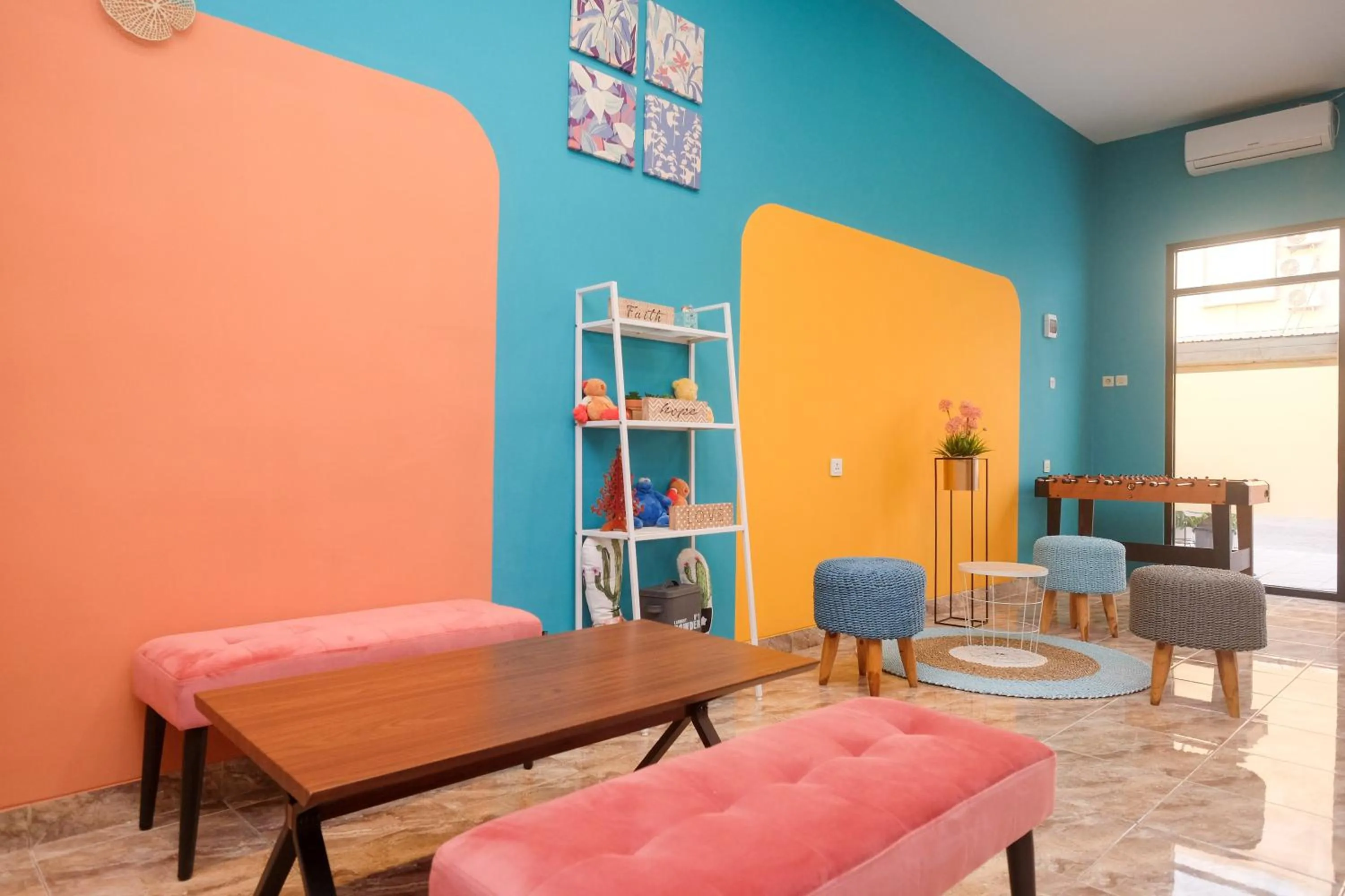 Lobby or reception in Sans Hotel City Park Medoho Semarang