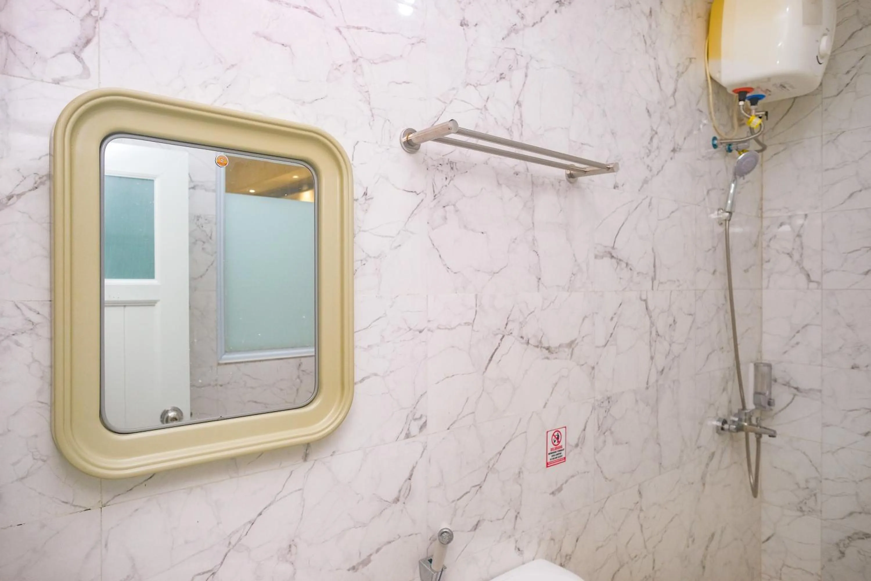 Sans Hotel City Park Medoho Semarang