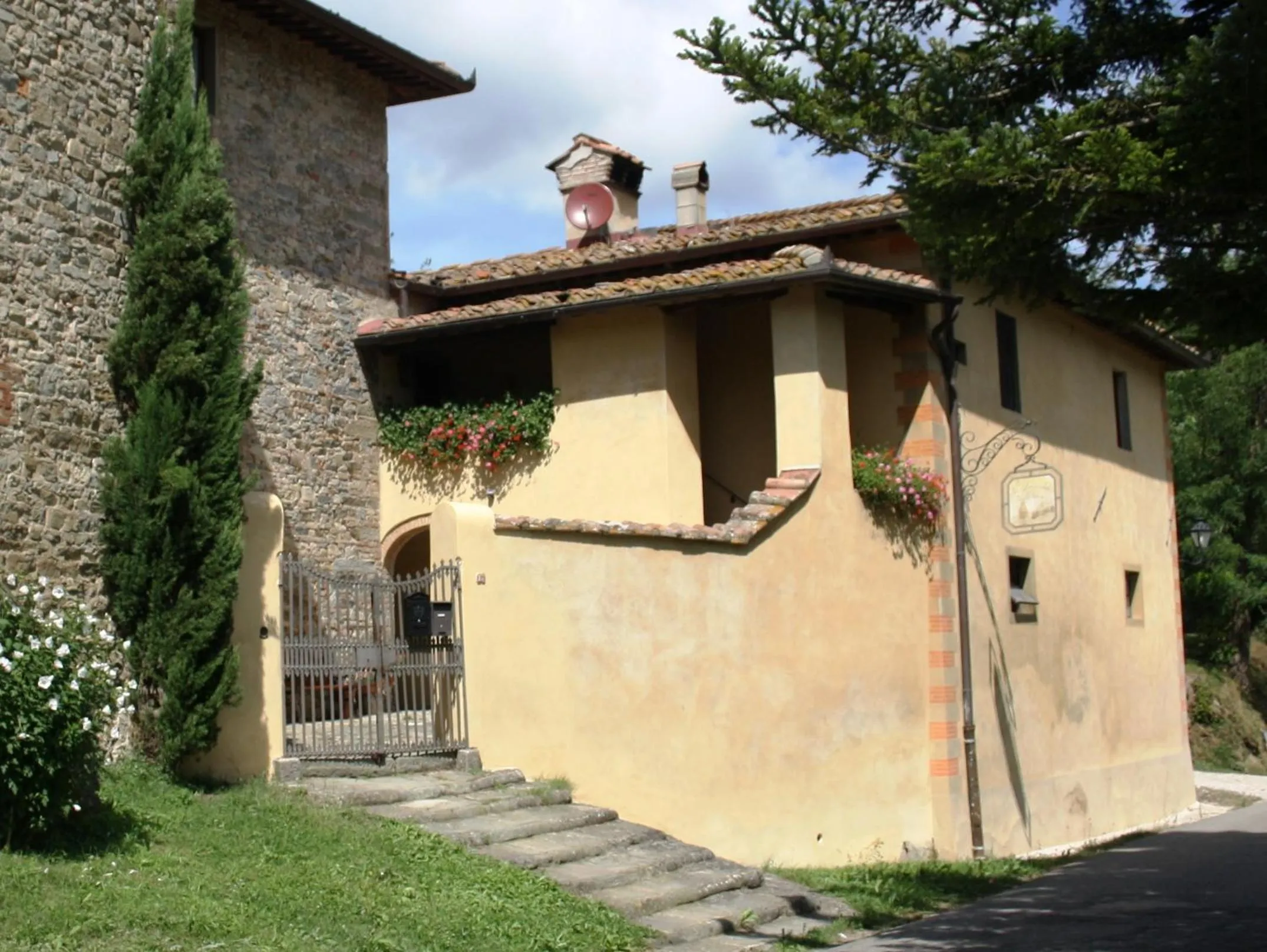 Facade/entrance in Locanda Di Alberi