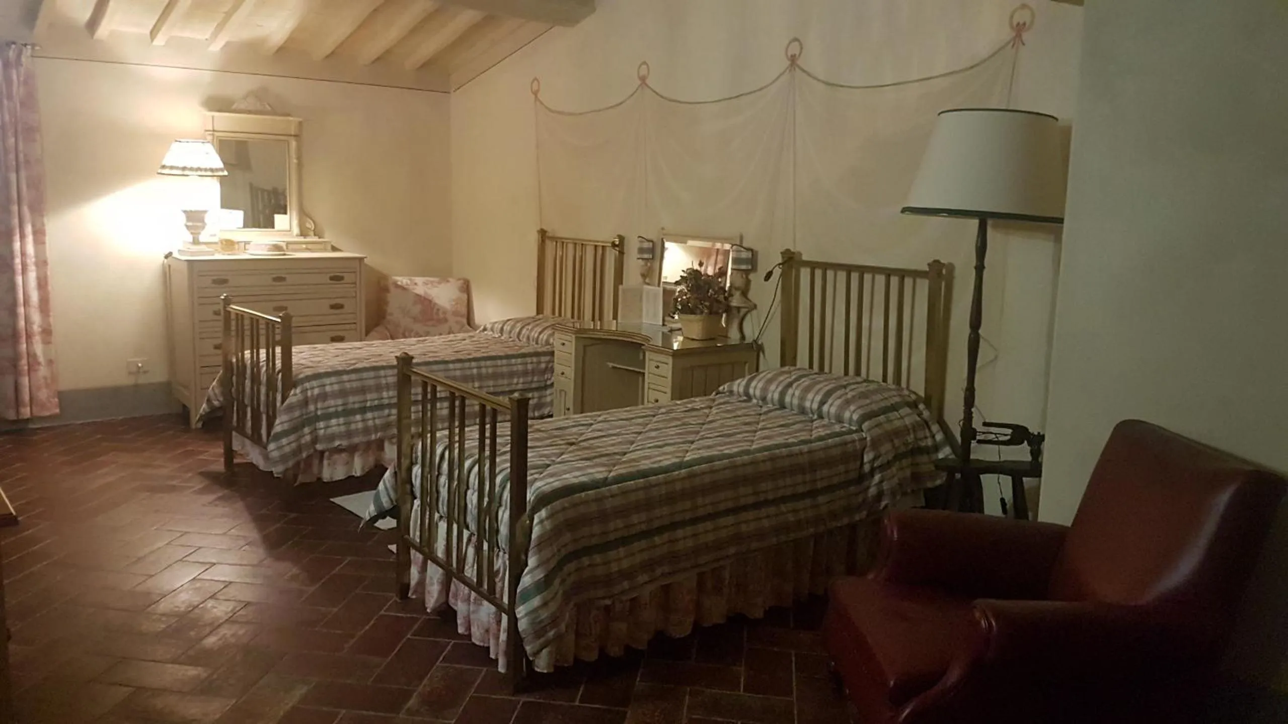 Photo of the whole room, Bed in Locanda Di Alberi