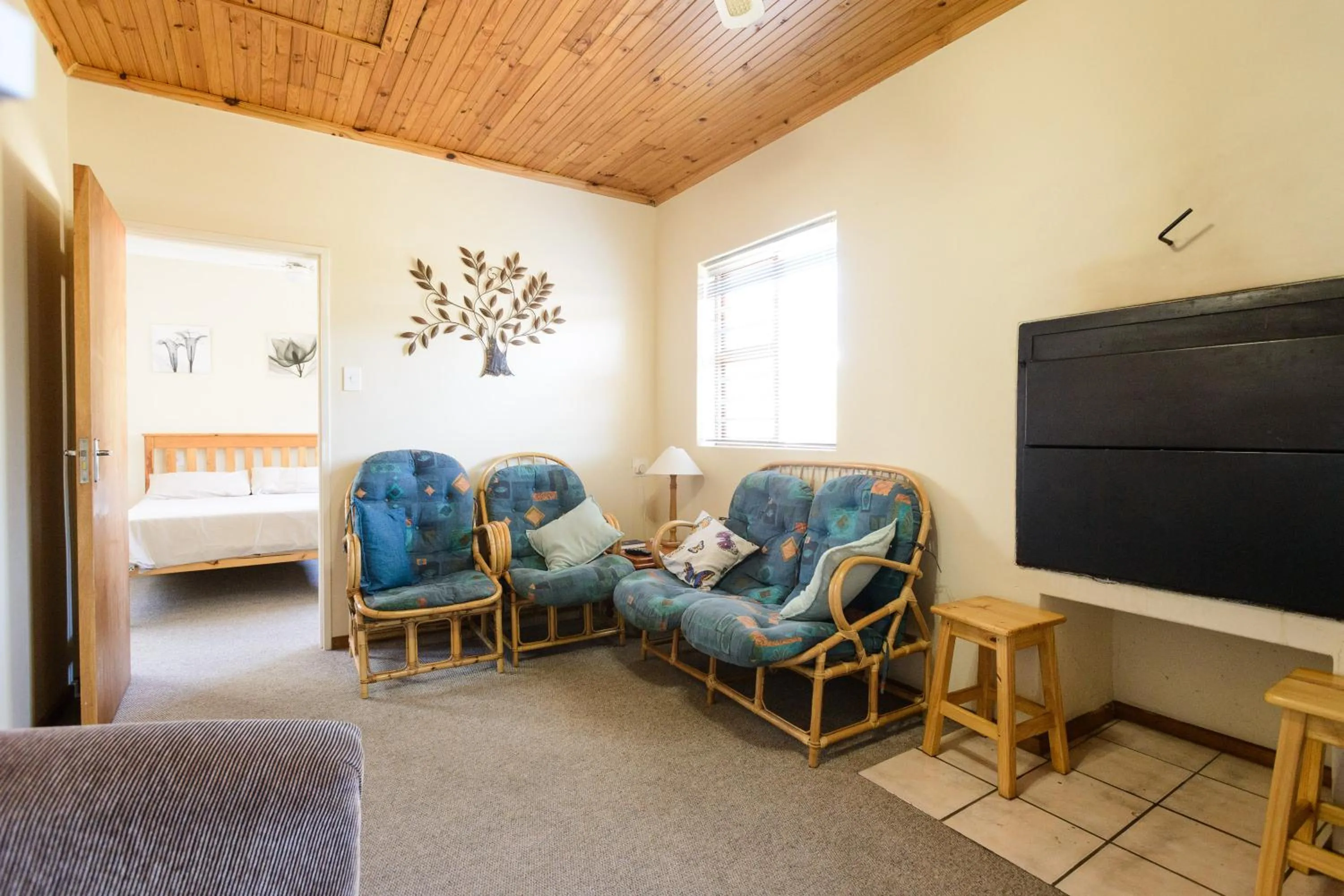 Albatross Beach Guest House