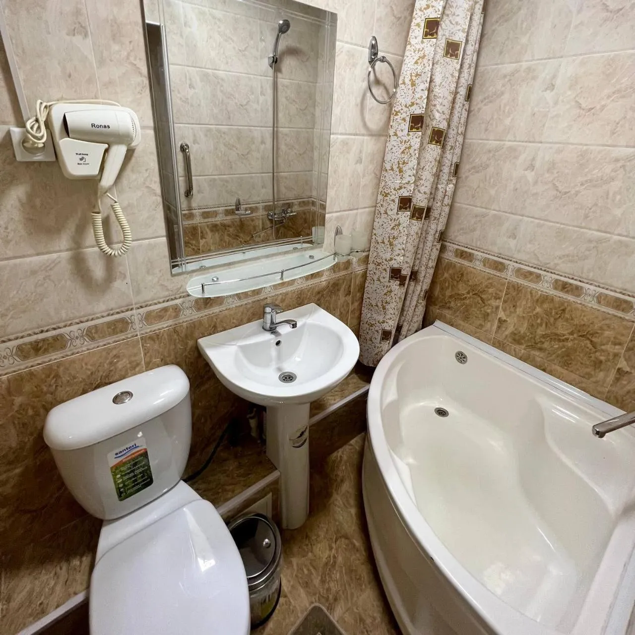Bathroom in Afsona Hotel